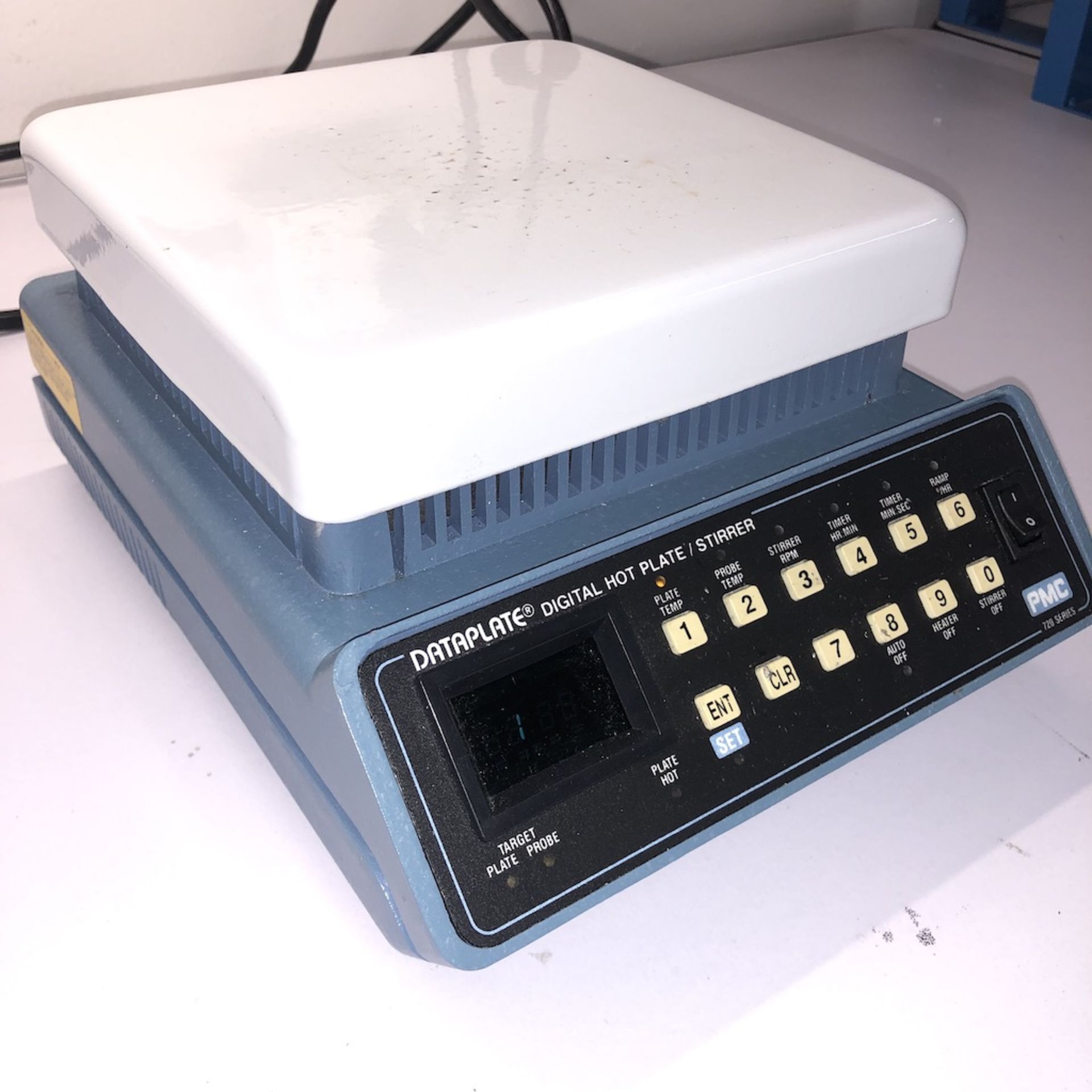 PMC 721 DATAPLATE 720 SERIES DIGITAL HOT PLATE / STIRRER - Image 2 of 5