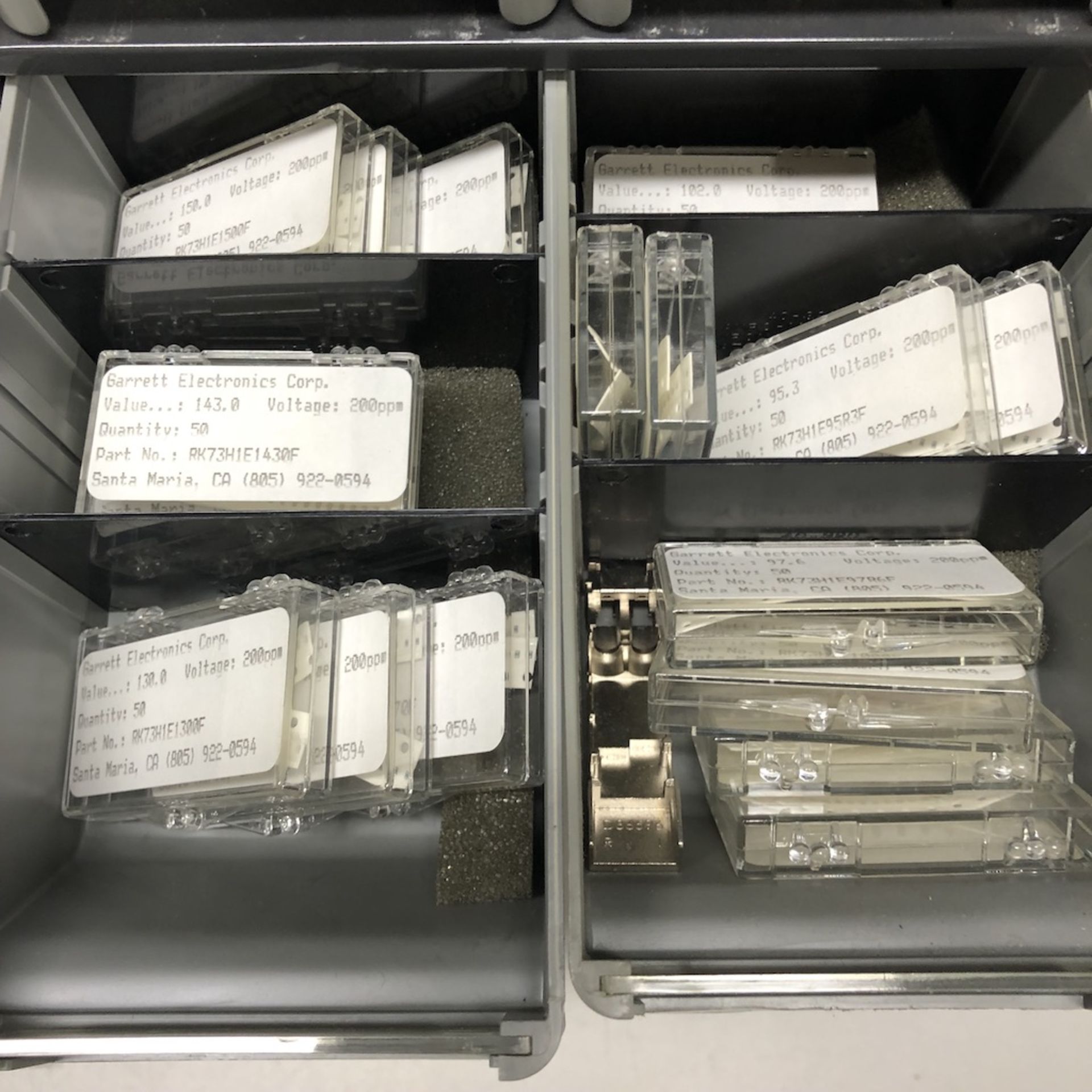 20 DRAWER ORGANIZER BIN: GARRETT IEU INC. RESISTOR CHIPS - Image 6 of 14