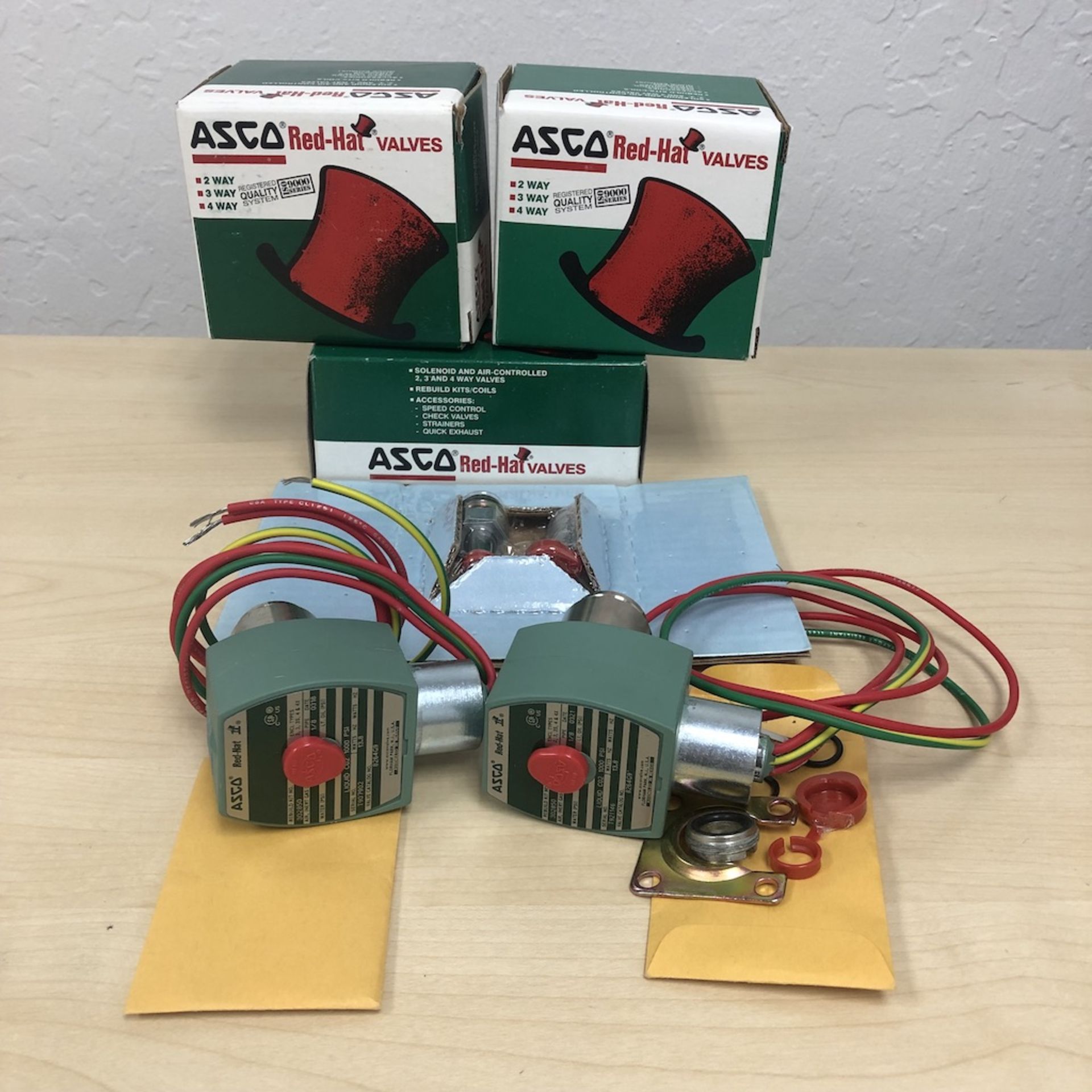 QTY OF 3 ASCO ITEMS: QTY OF 2 ASCO RED-HAT II 8264G9 SOLENOID VALVES w/ ASCO RED-HAT II 302850