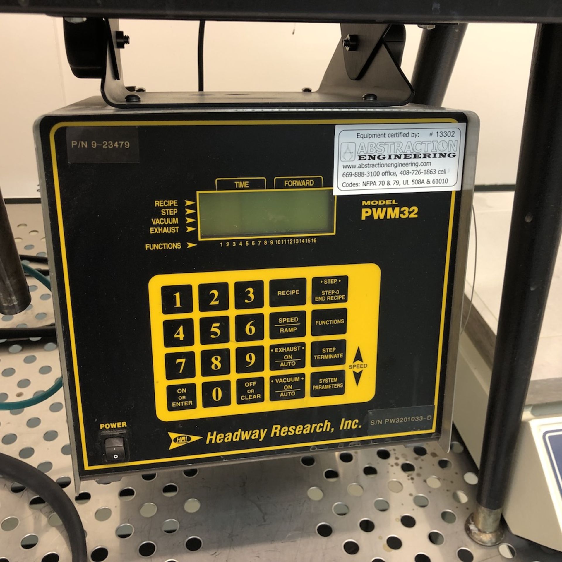 HEADWAY RESEARCH PWM32 SPINNER COATER W/ HEADWAY PWM32 CONTROLLER ( HOTPLATE/STIRRER NOT INCLUDED - Image 2 of 6