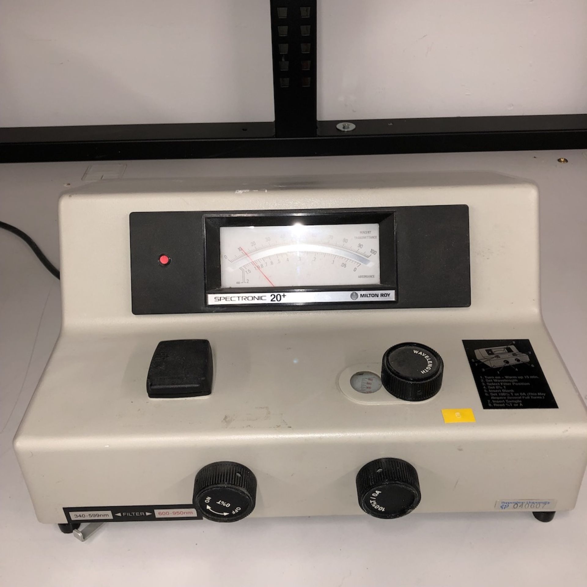 MILTON ROY COMPANY 333182 SPECTRONIC 20 SPECTROMETER - Image 3 of 7