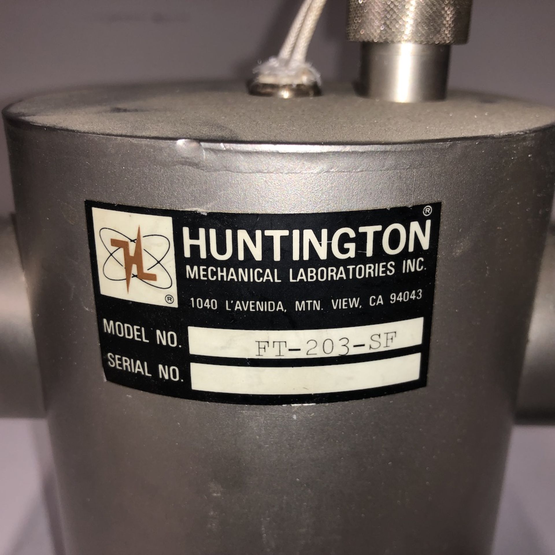 QTY OF 2 ITEMS: HUNTINGTON MECHANICAL LABORATORIES FT-203-SF MOLECULAR SIEVE TRAP, RIAL VACUUM - Image 8 of 11