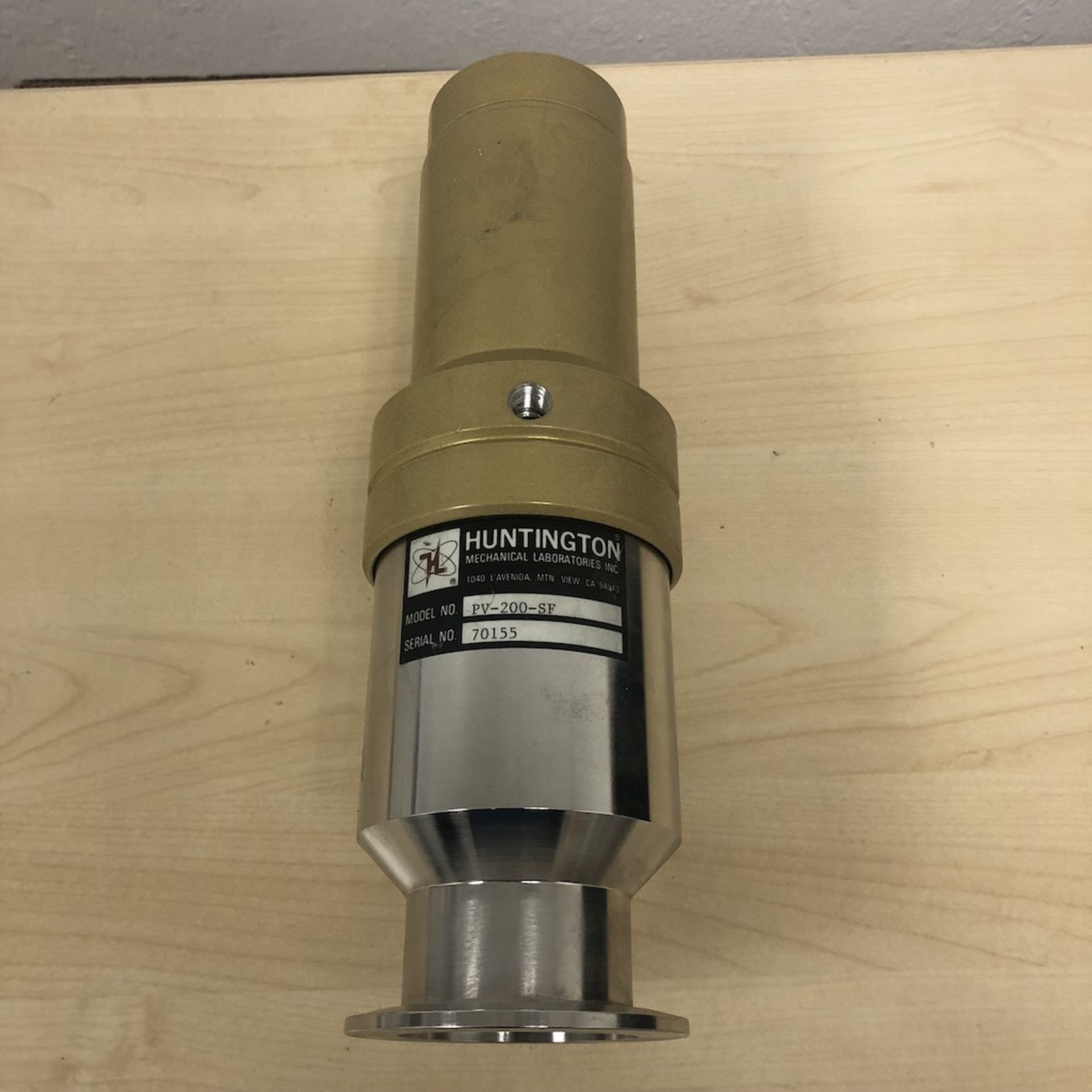 HUNTINGTON MECHANICAL LABORATORIES INC. PV-200-SF RIGHT ANGLE VACUUM VALVE