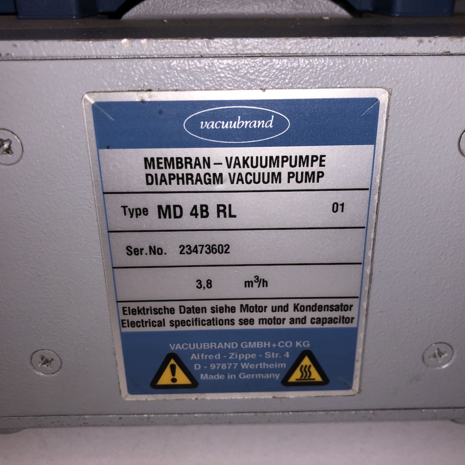 VACUUBRAND MD 4B RL DIAPHRAGM PUMP - Image 2 of 7