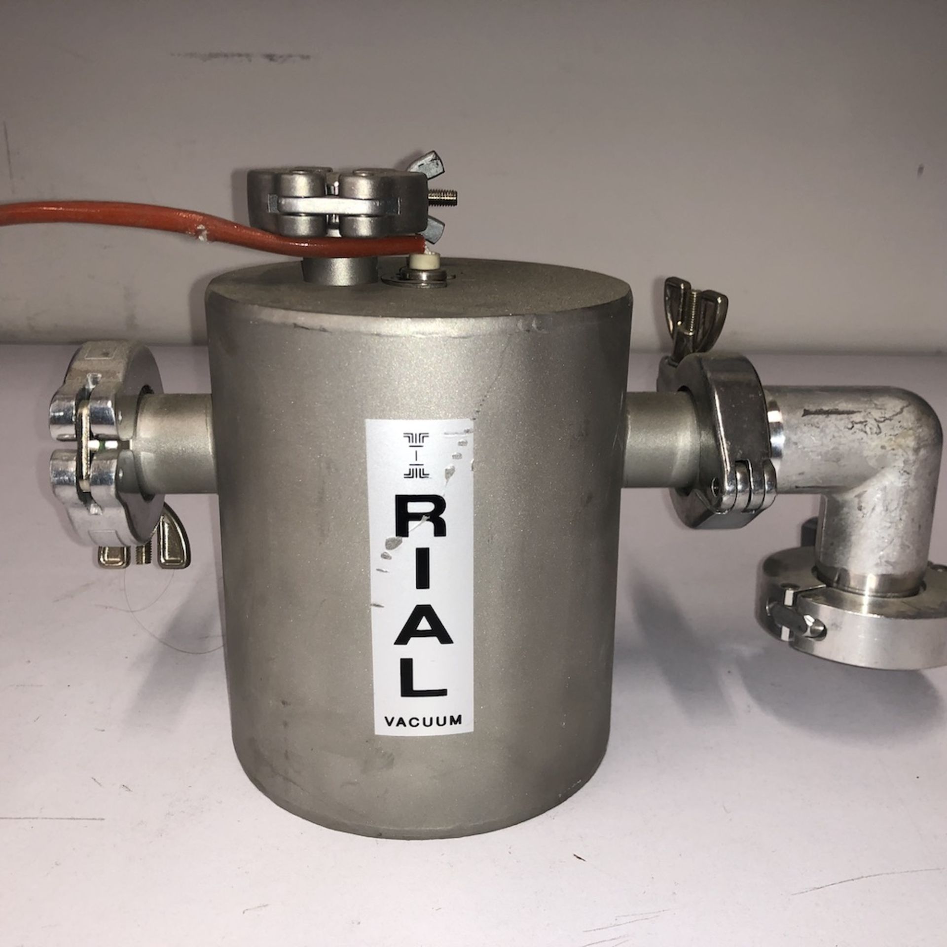 QTY OF 2 ITEMS: HUNTINGTON MECHANICAL LABORATORIES FT-203-SF MOLECULAR SIEVE TRAP, RIAL VACUUM - Image 11 of 11