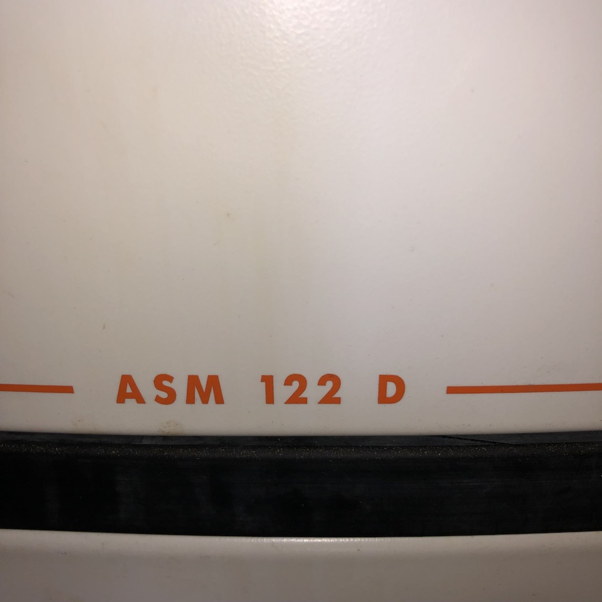 ALCATEL ASM 122 D PORTABLE DRY LEAK DETECTOR - Image 5 of 10