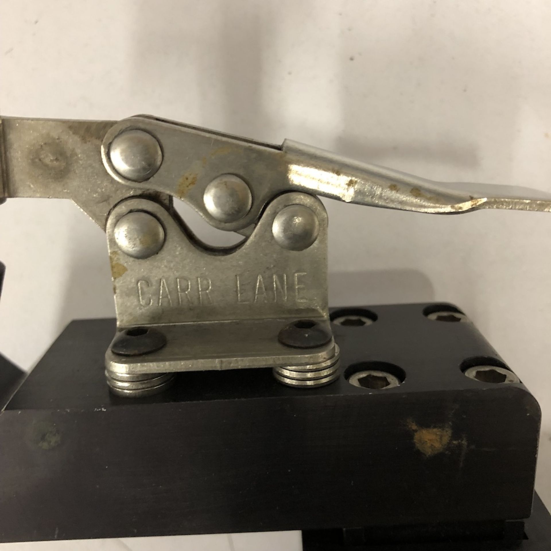 QTY OF 9 ITEMS: QTY OF 7 BASE/STANDS, CARR LANE CL-350-HTCS TOGGLE CLAMP - Image 6 of 7
