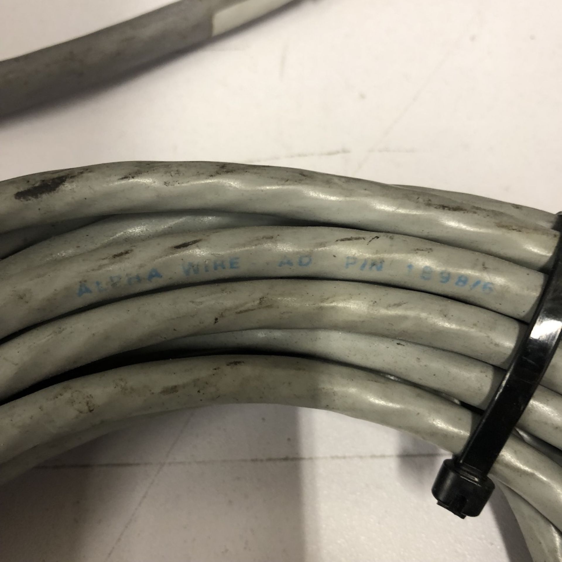QTY OF 6 ITEMS: MANHATTAN ELECTRIC CABLE 24AWG (UL) TYPE CL2 75C AWM 2464 LL49185 SHIELDED CABLE, - Image 16 of 19