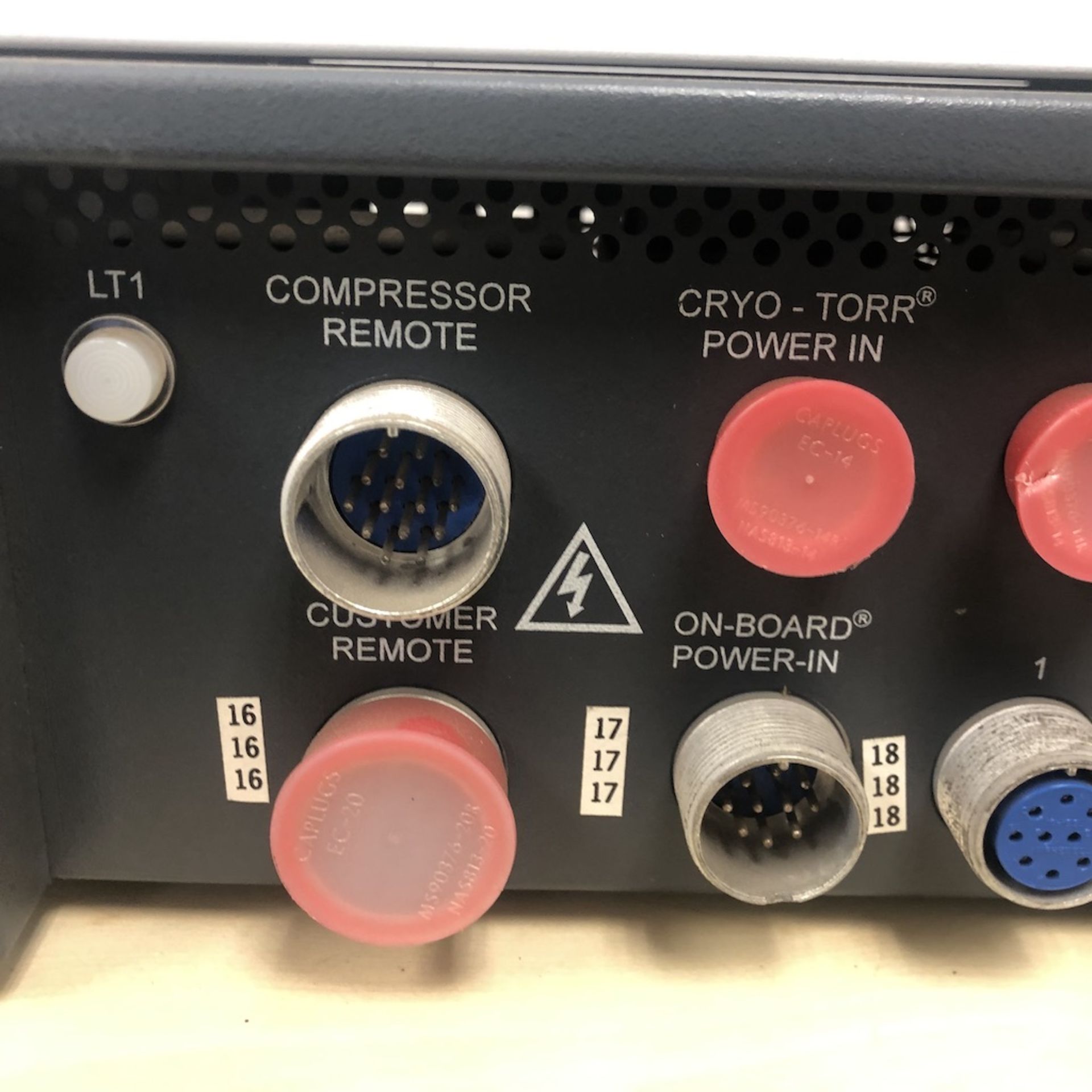 CTI CRYOGENICS HELIX TECHNOLOGY CORPORATION 8043202G002 ON-BOARD FREQUENCY CONVERTER - Image 8 of 10