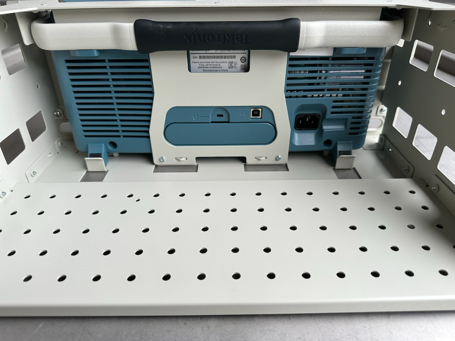 Tektronix Oscilloscope model DPO2014B with Rack Mount - Image 4 of 7