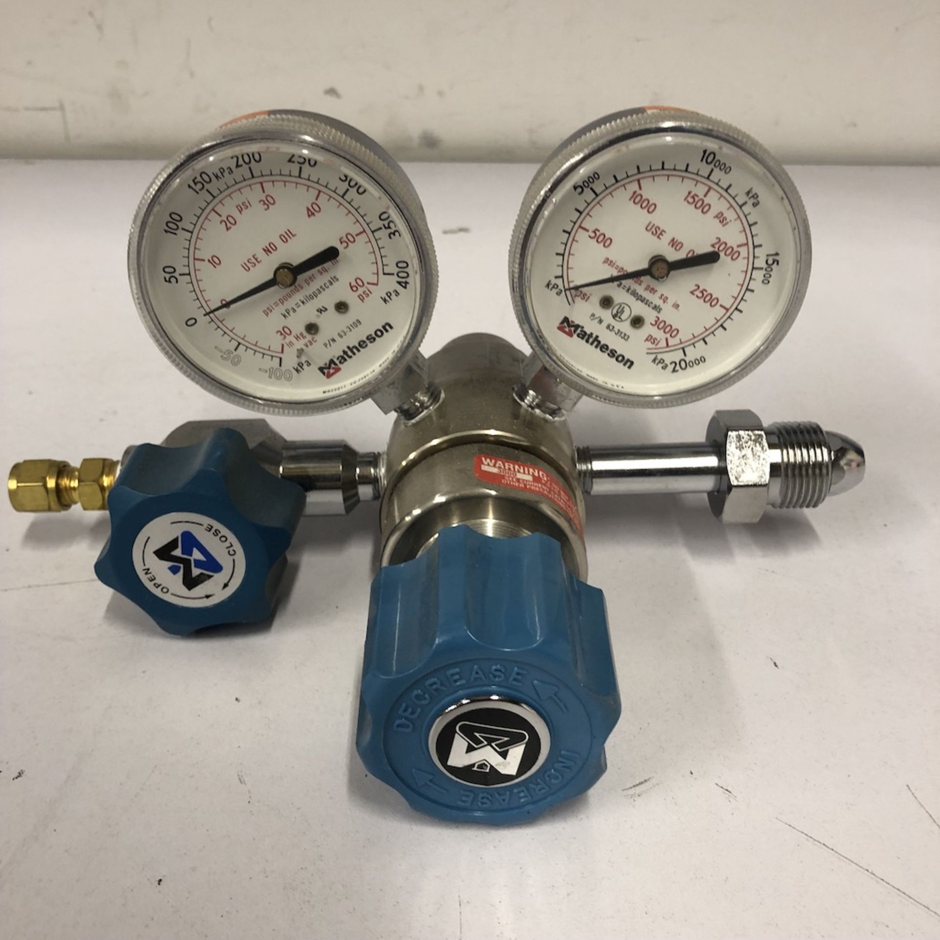 MATHESON 3121-580 MAX INLET PRESSURE REGULATOR Ê 1218 ALDERWOOD AVE. SUNNYVALE, CA. 94089