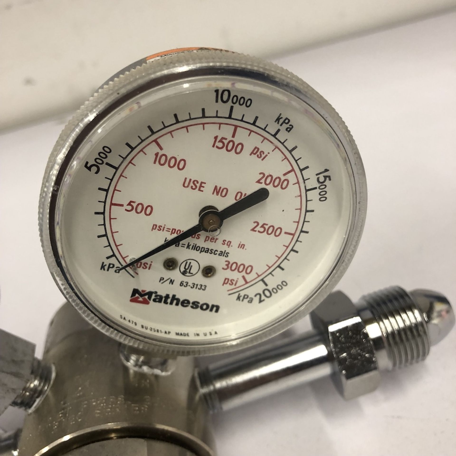 MATHESON 3121-580 MAX INLET PRESSURE REGULATOR Ê 1218 ALDERWOOD AVE. SUNNYVALE, CA. 94089 - Image 3 of 10