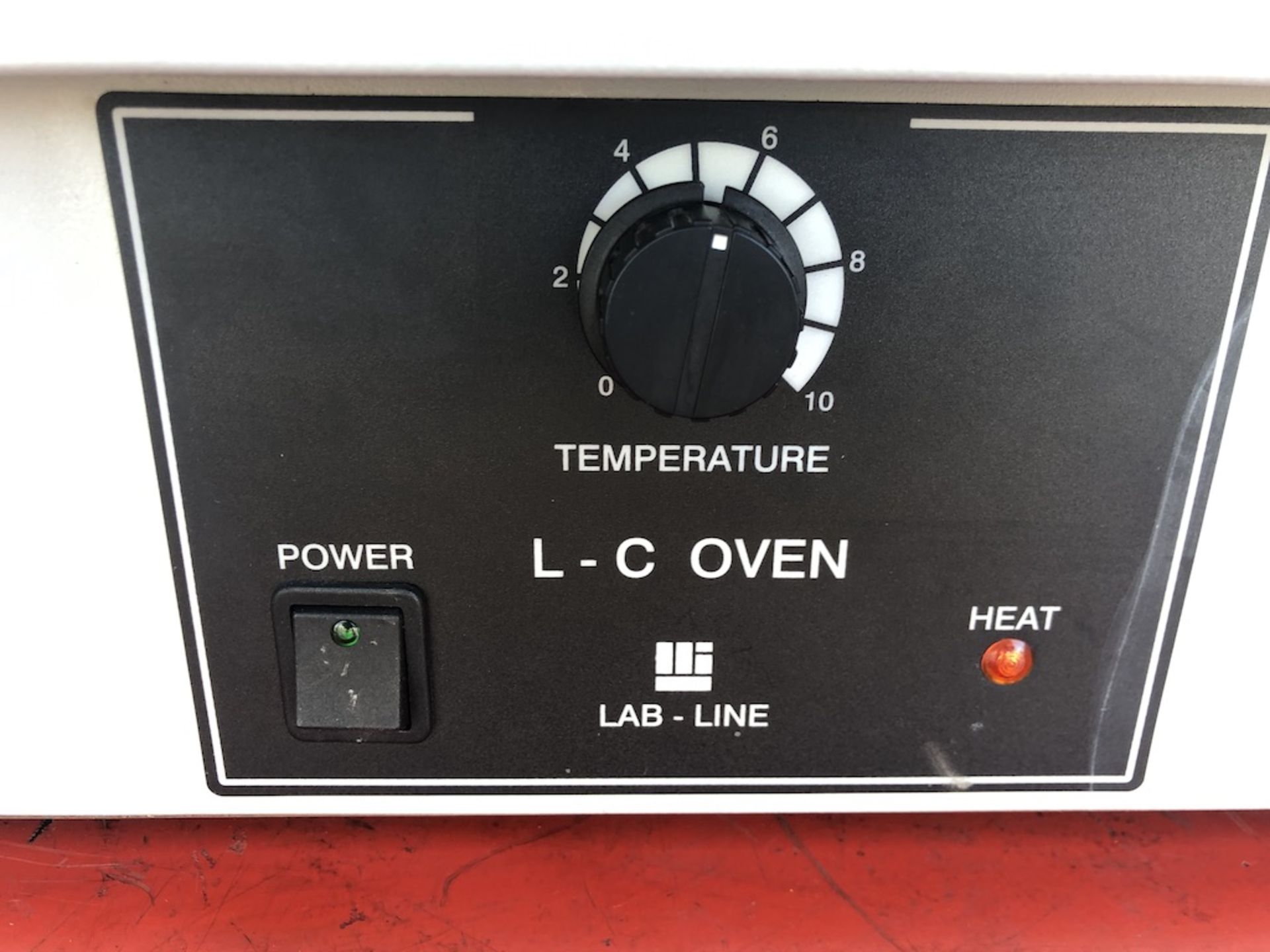 LABLINE 3511 LC OVEN 120V, 50/60Hz, 6.67A, 800W - Image 2 of 10