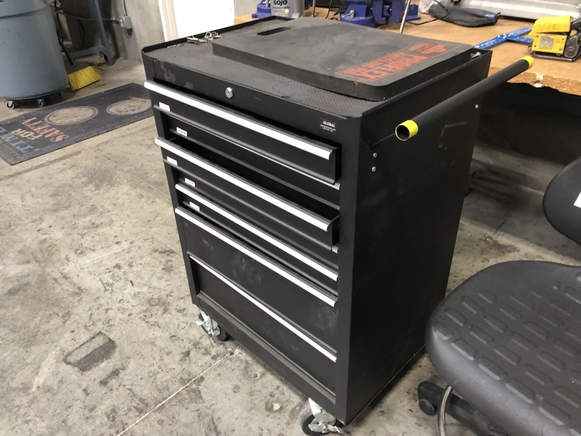 GLOBAL 7 DRAWER TOOL BOX CART 30IN L X 18IN W X 40IN H - Image 3 of 3