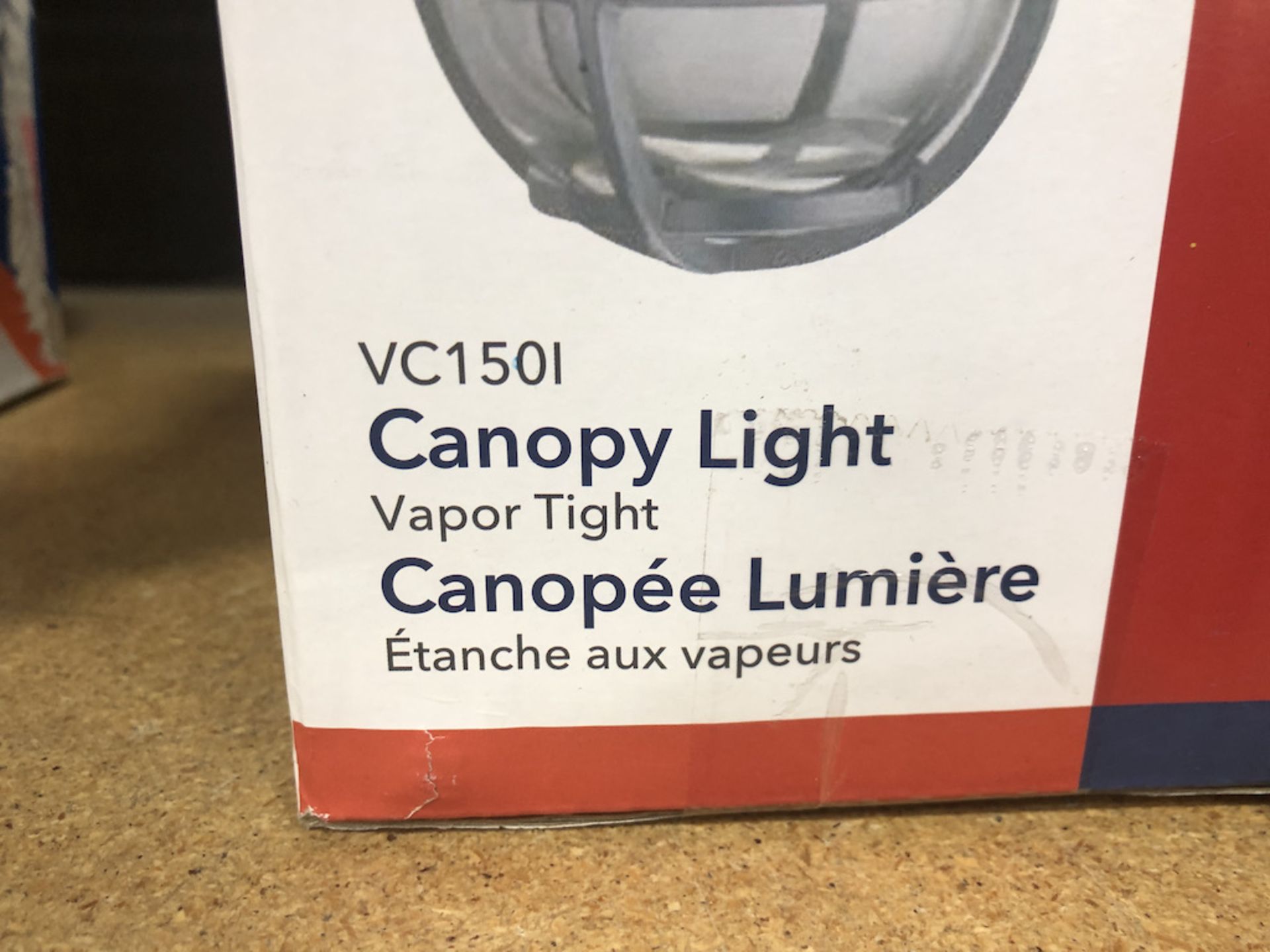 22 ITEMS TOTAL: QTY OF 11 LITHONIA LIGHTING VAPOR TIGHT CEILING MOUNT A19 OR A21 INCANDESCENT LAMP ( - Image 11 of 11