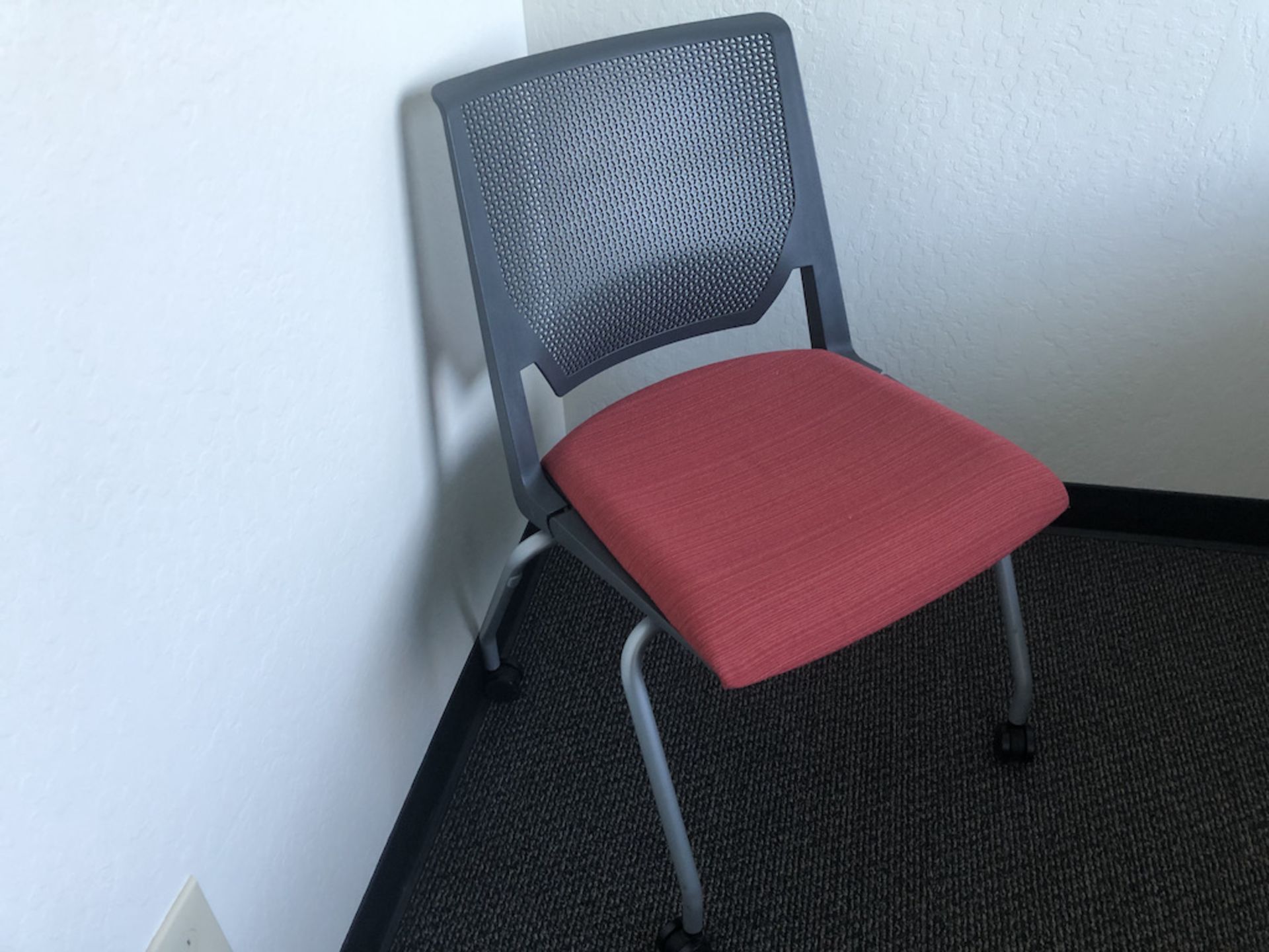 OFFICE CHAIR WITH RED CUSHIONED SEAT - Image 2 of 3