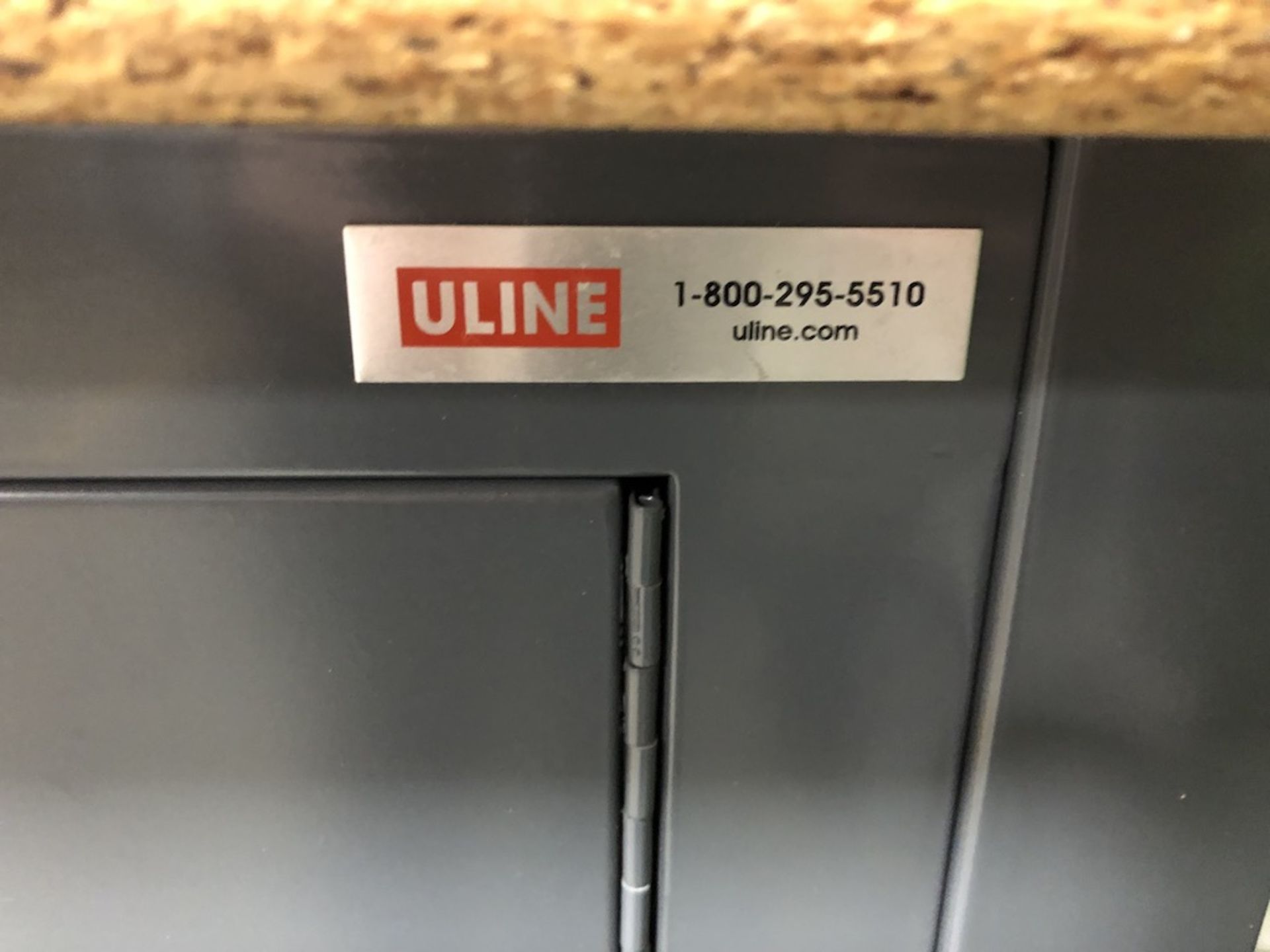 ULINE STORAGE CABINET W/ TABLE TOP( NO HAND TOOLS )( CONTENTS NOT INCLUDED ) 5FT L X 30IN W X 40IN H - Image 3 of 5