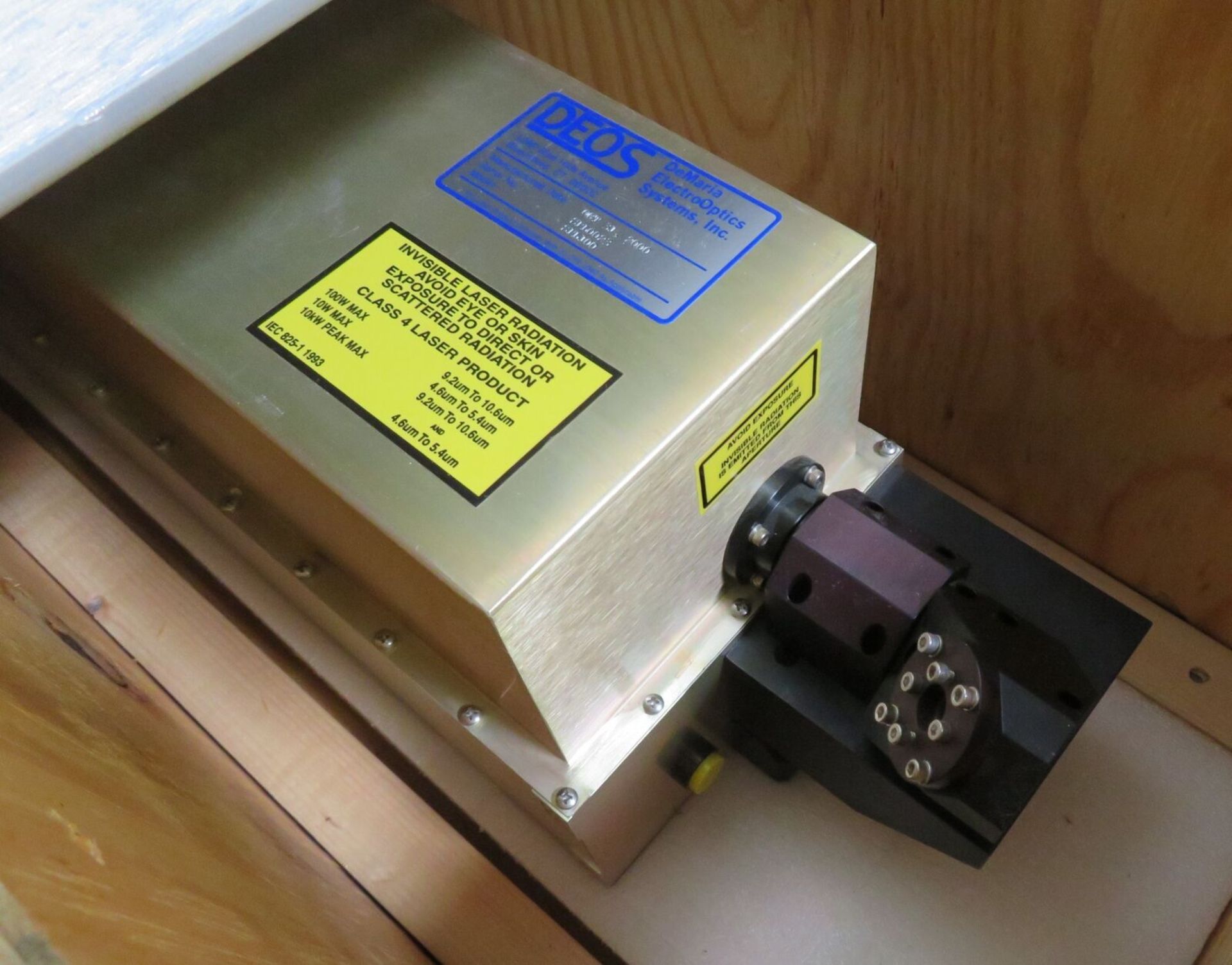 Lot 3 DEOS DeMaria ElectroOptics SPL100 CO2 Lasers (2) D1000 Controllers - Gilroy - Image 10 of 12