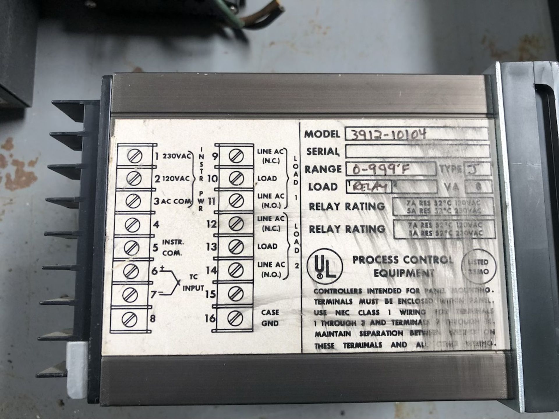 QTY OF + 10 ITEMS: PACKAGED POWER PL110 POWER SUPPLY ( FACE PLATE ); DUAL-SNAP COMPONENT SWITCH; - Image 21 of 23