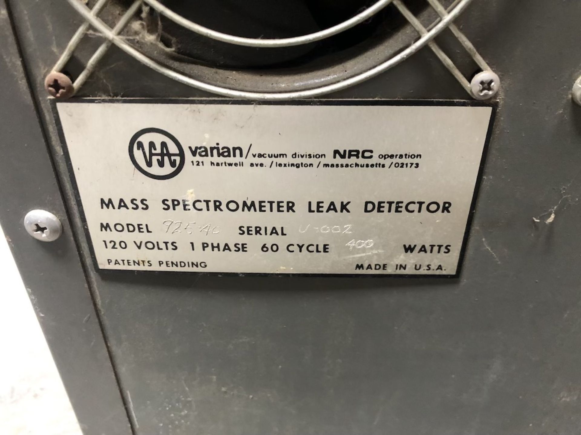 VARIAN 925-40 PORTA-TEST MASS SPECTROMETER LEAK DETECTOR 120V, 1 PHASE, 60 CYCLE, 400W U-002 - Image 8 of 8