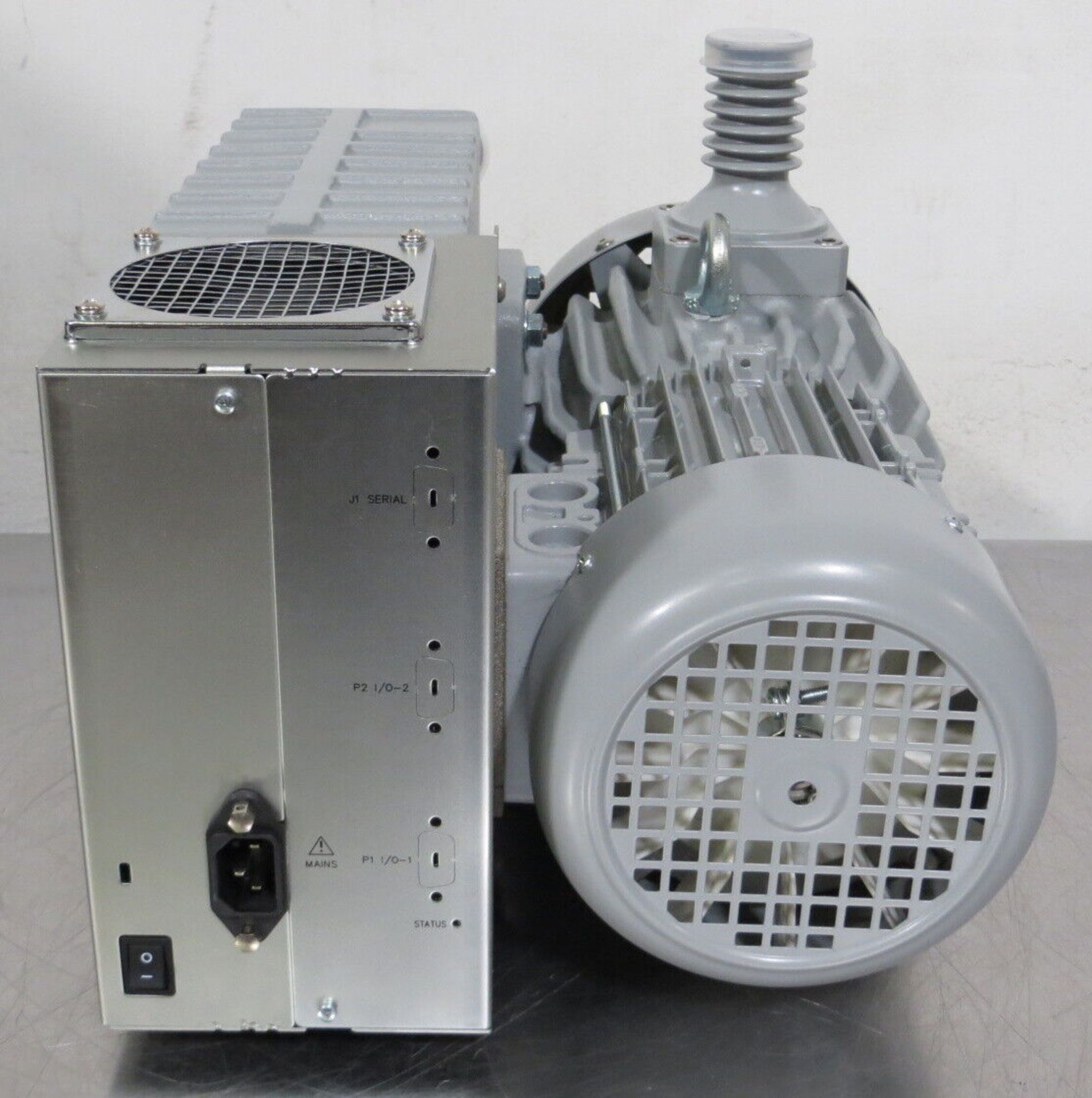 Agilent MS40+ Rotary Vane Vacuum Pump G1960-80040 w/ SS40+ Inverter - Gilroy - Image 4 of 11