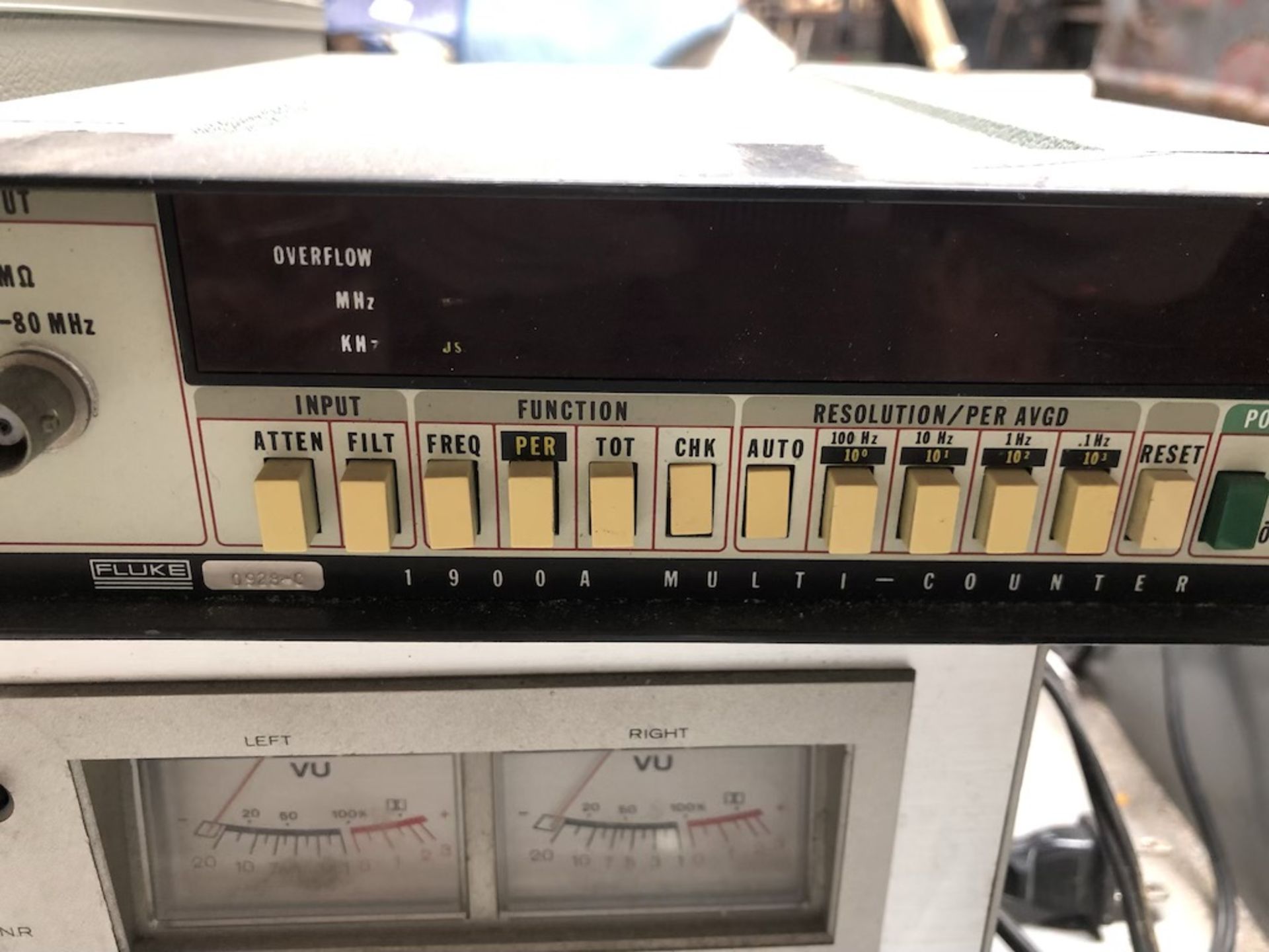 QTY OF 3 ITEMS: HITACHI STEREO CASSETTE TAPE DECK D-220; HEWLETT PACKARD 3312A FUNCTION GENERATOR - Image 8 of 16