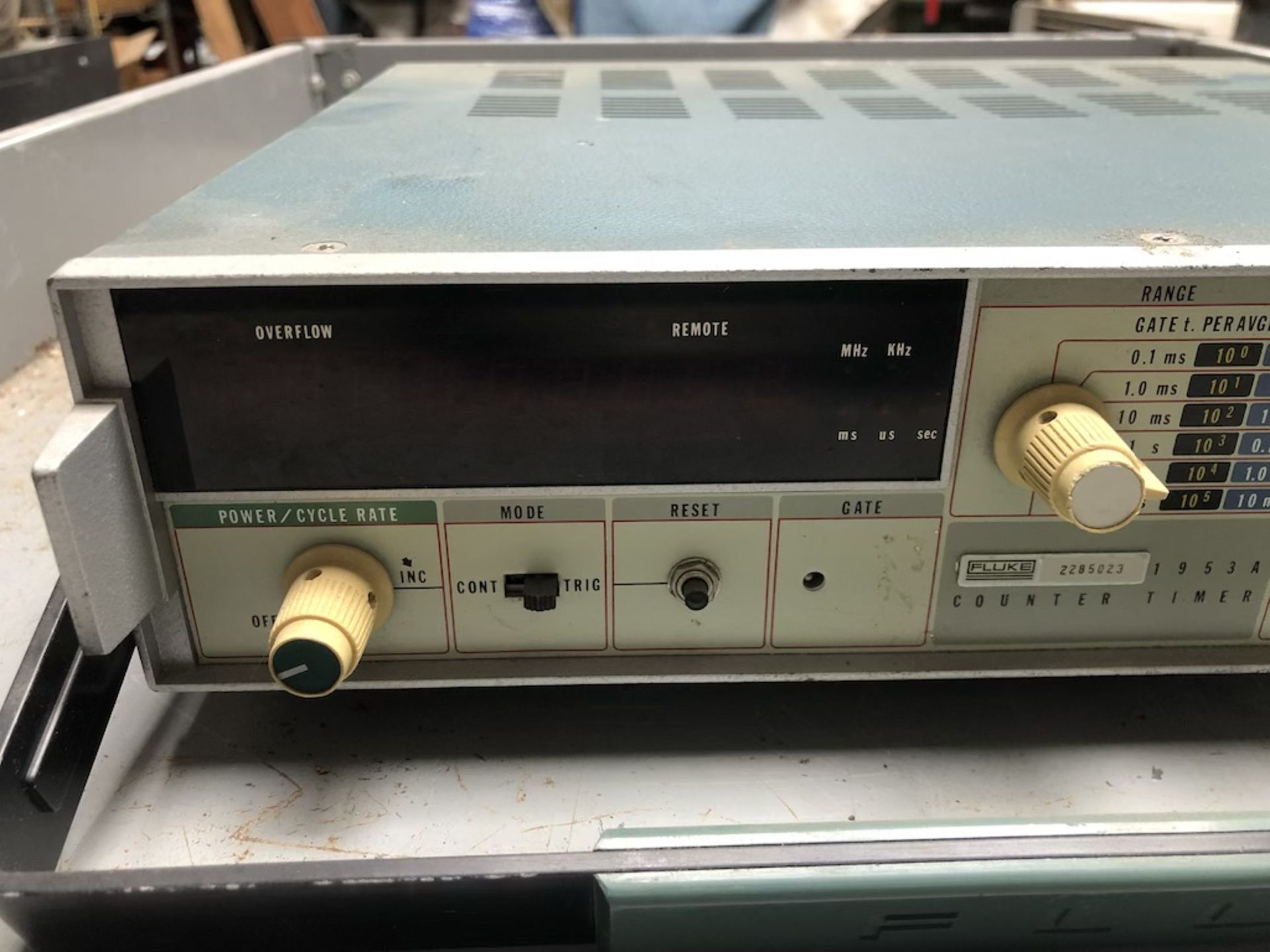 FLUKE 1953A COUNTER TIMER 2285023 - Image 2 of 9