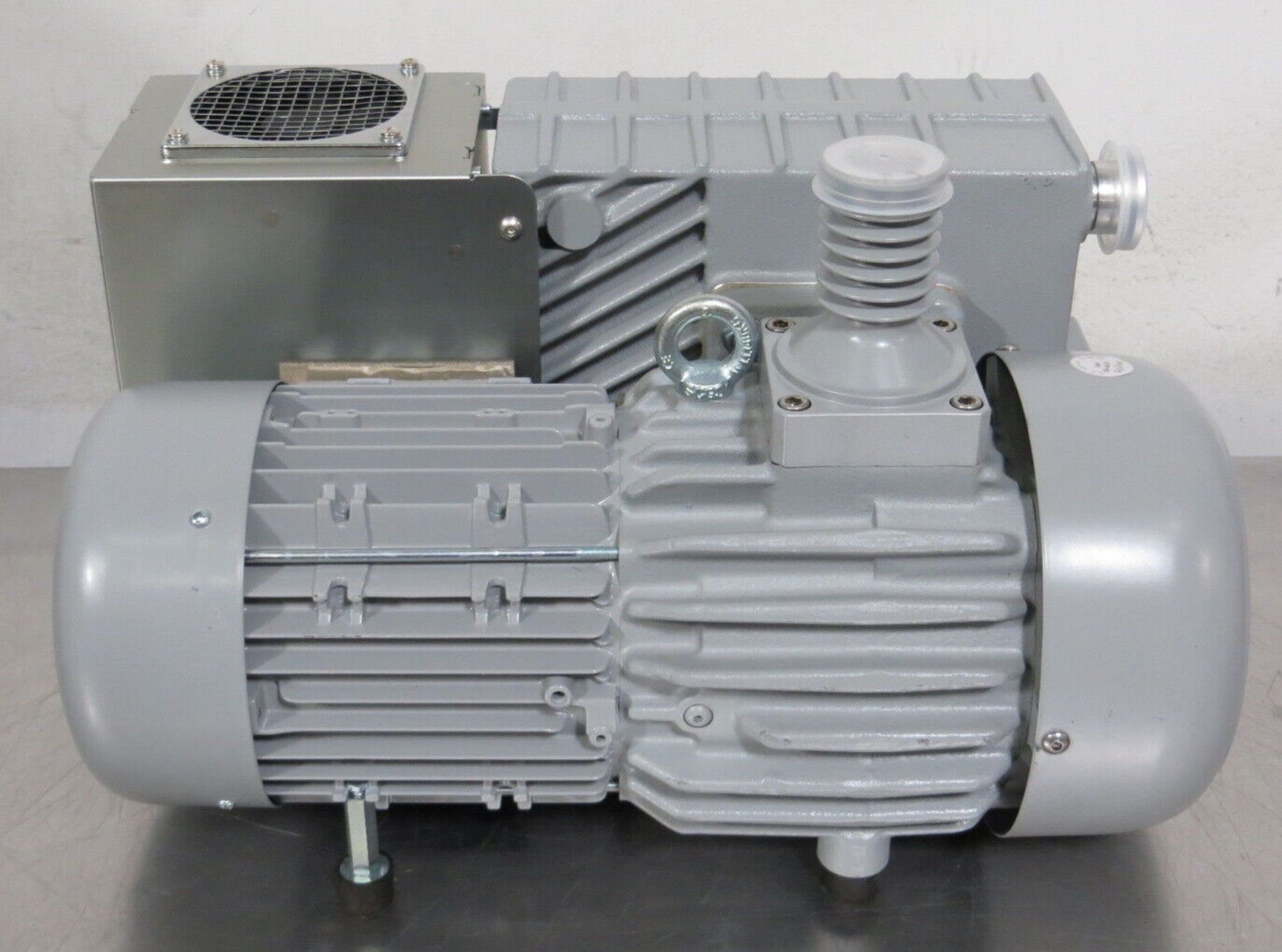 Agilent MS40+ Rotary Vane Vacuum Pump G1960-80040 w/ SS40+ Inverter - Gilroy
