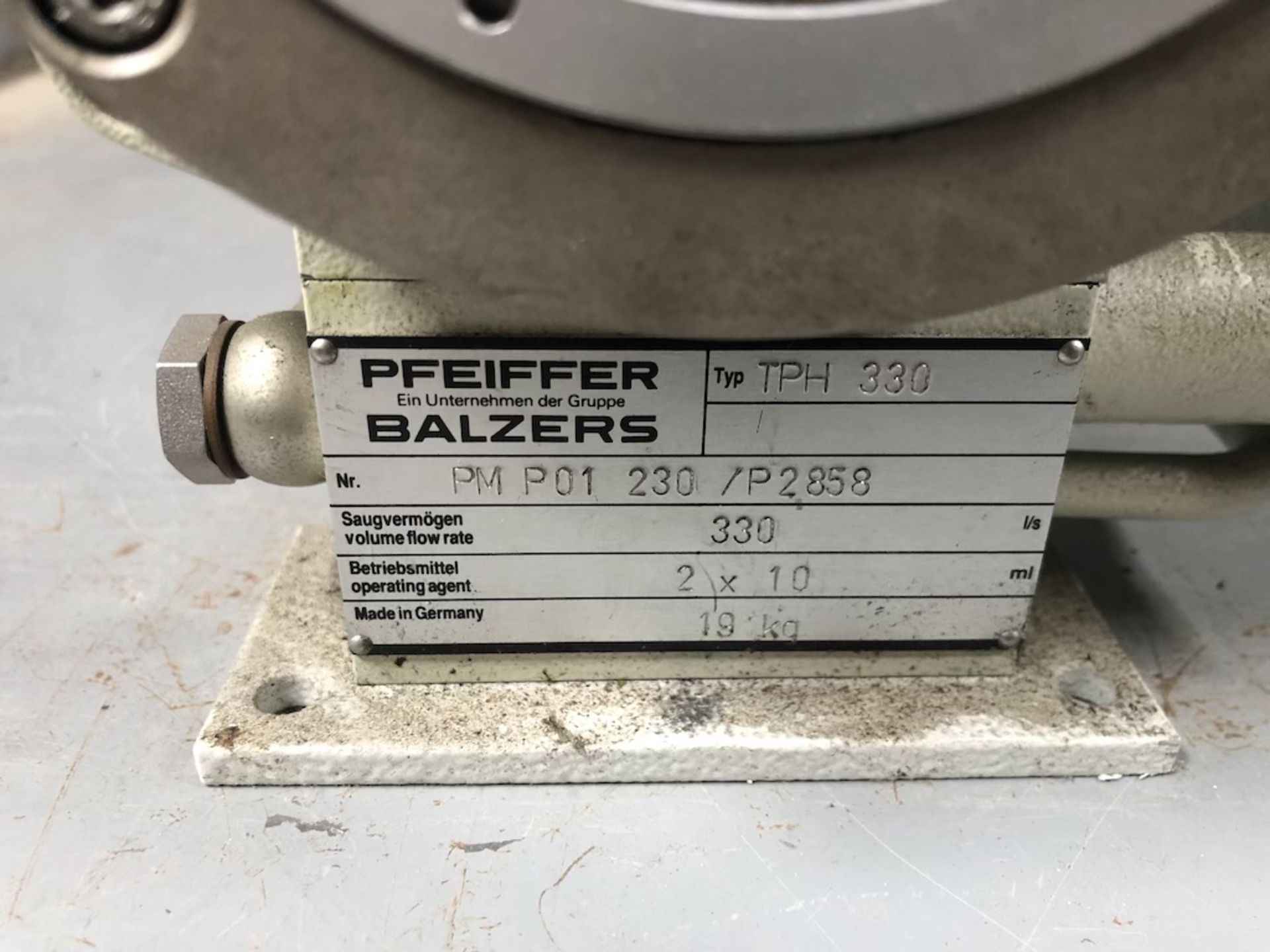 PFEIFFER BALZERS TPH 330 TURBO MOLECULAR PUMP PMP01230/P2858 - Image 2 of 9