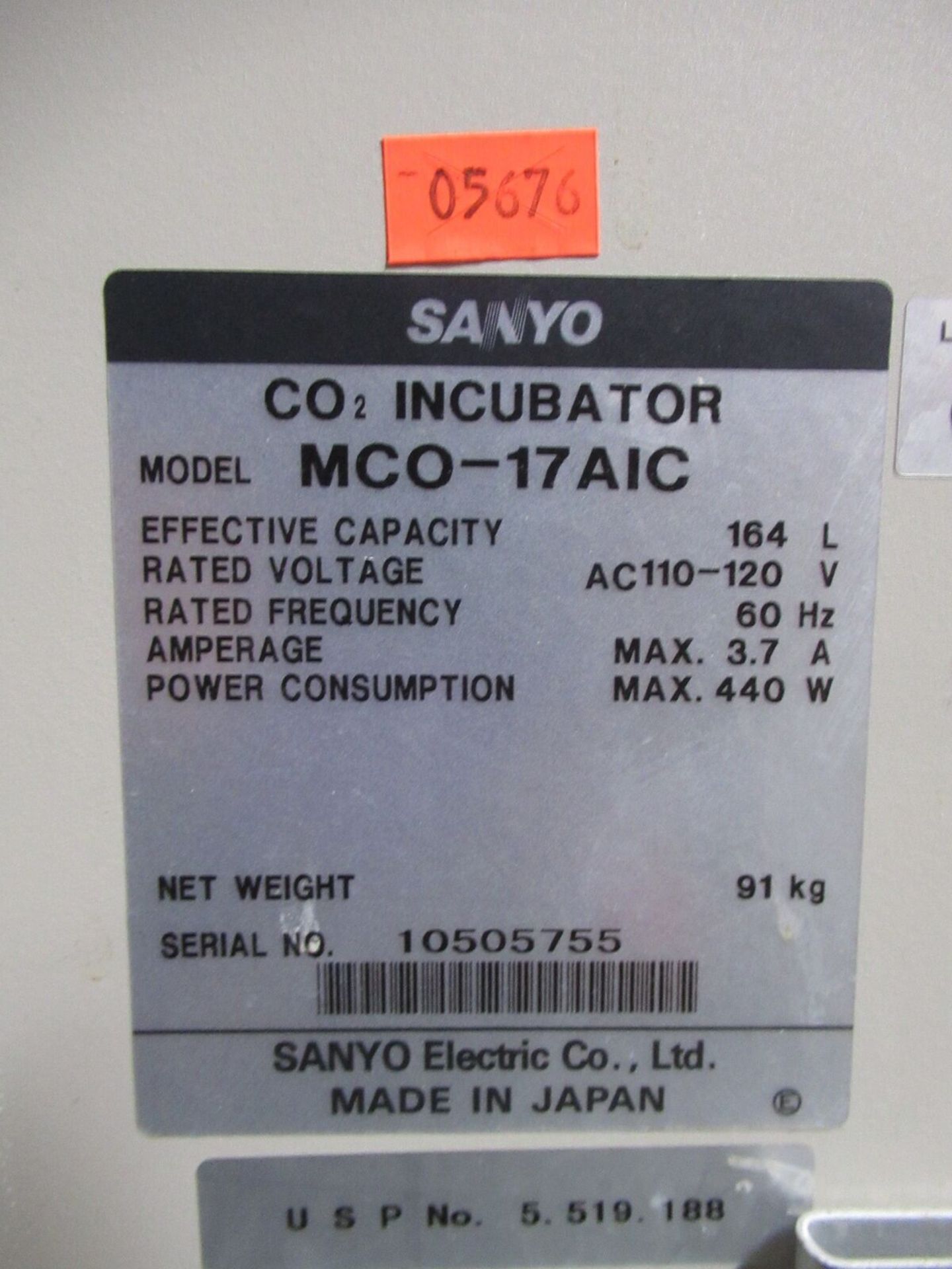 Sanyo MCO-17AIC CO2 Incubator 164L Capacity w/ 3 Shelves - Image 8 of 8