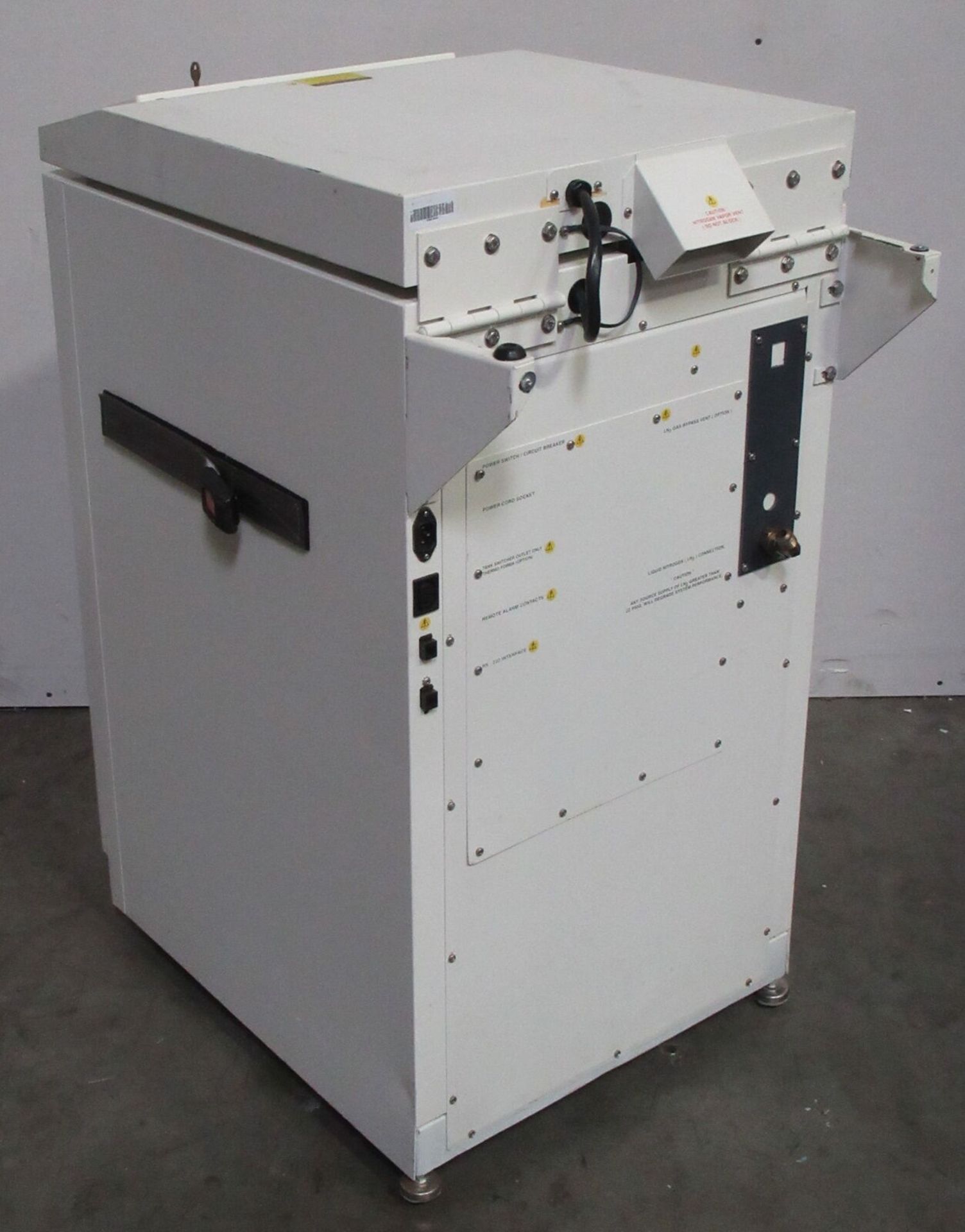 Thermo Electron CryoPlus 1 Liquid Nitrogen Storage System Model 7400 - Image 8 of 10