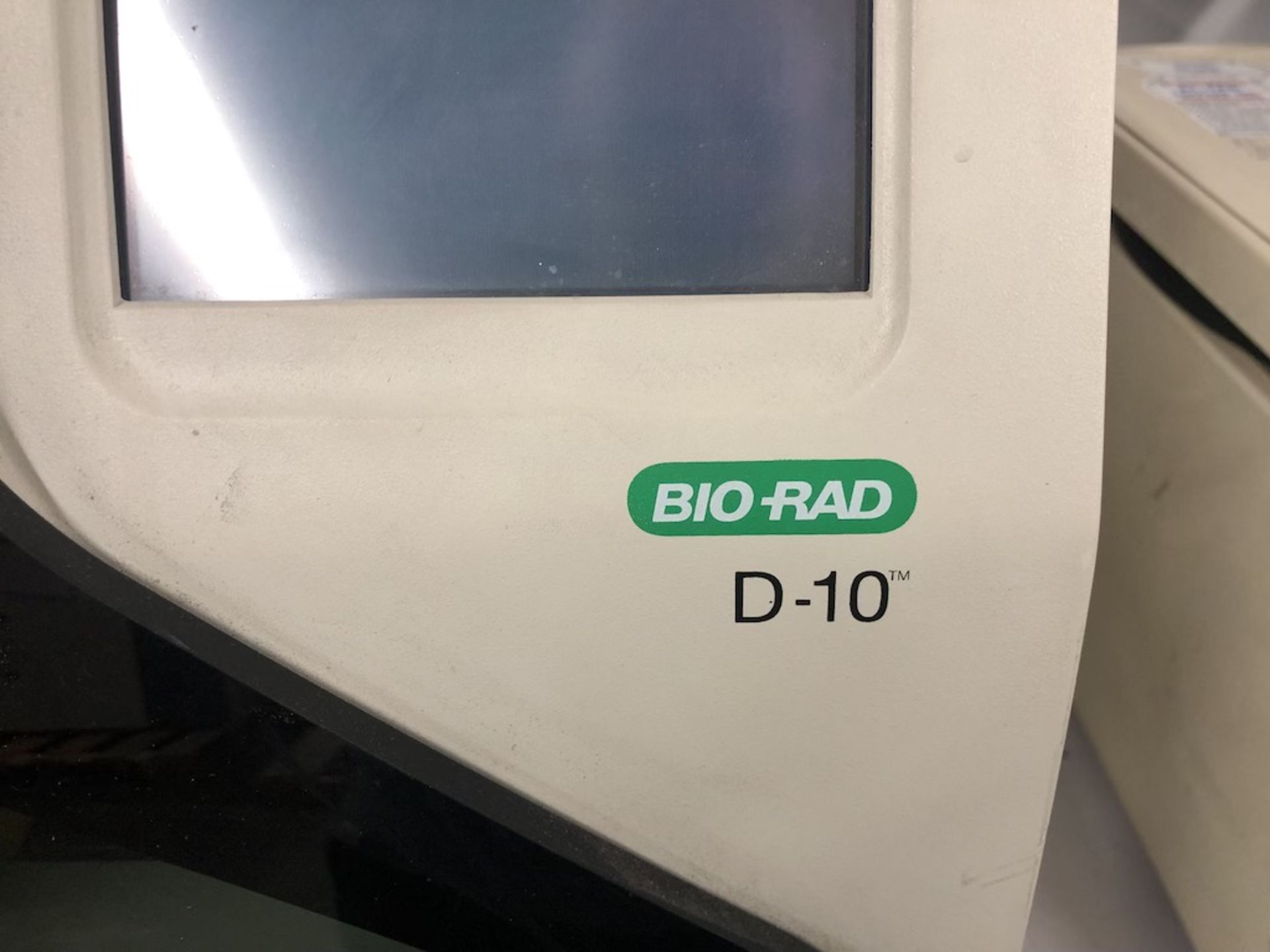 BIO RAD D-10 HEMOGLOBIN TESTING SYSTEM - Image 2 of 9