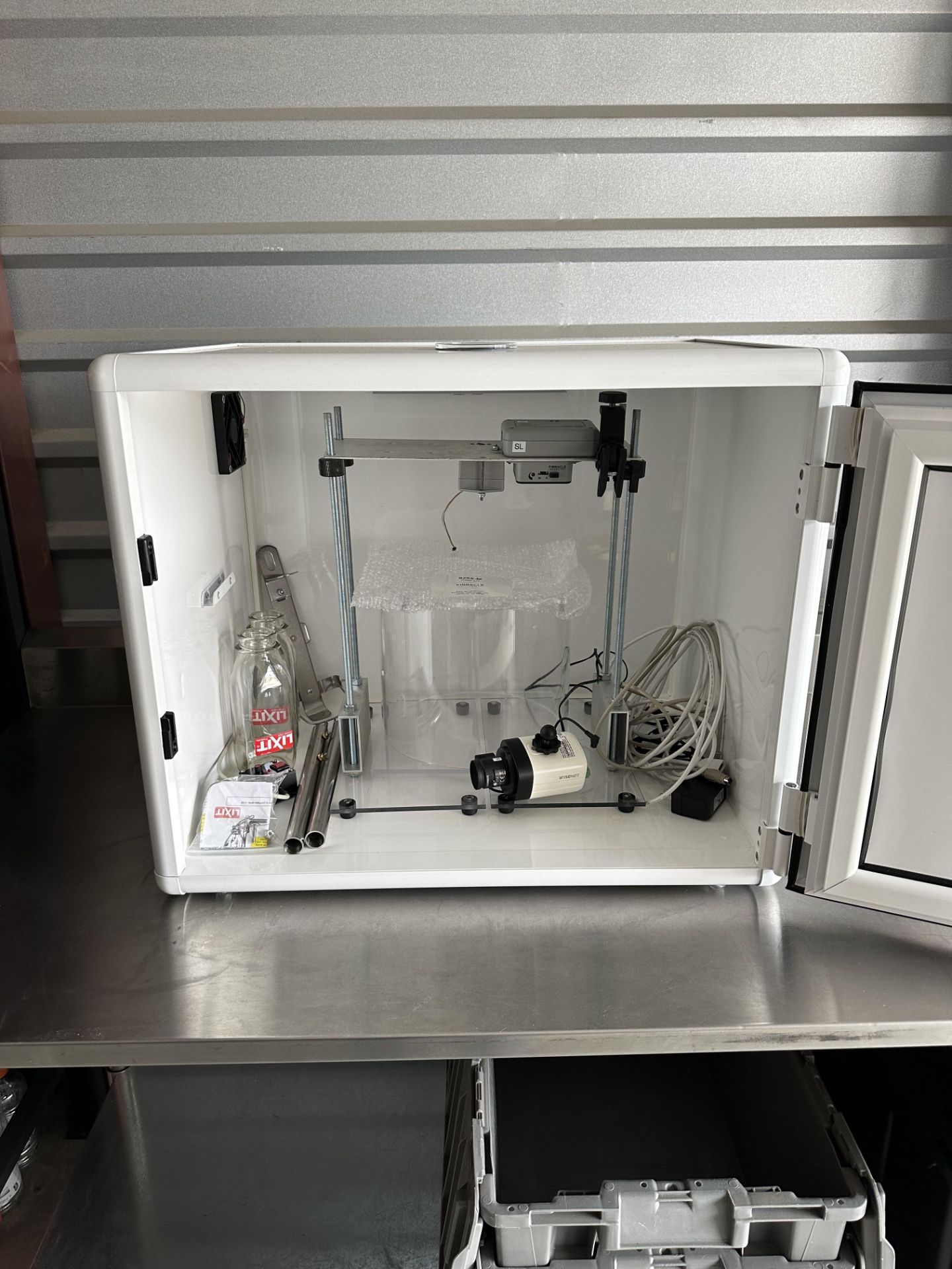 Harvard Apparatus Panlab Isolation Box Behavioral Chamber with LIXIT feeder and Pinnacle model - Image 6 of 6