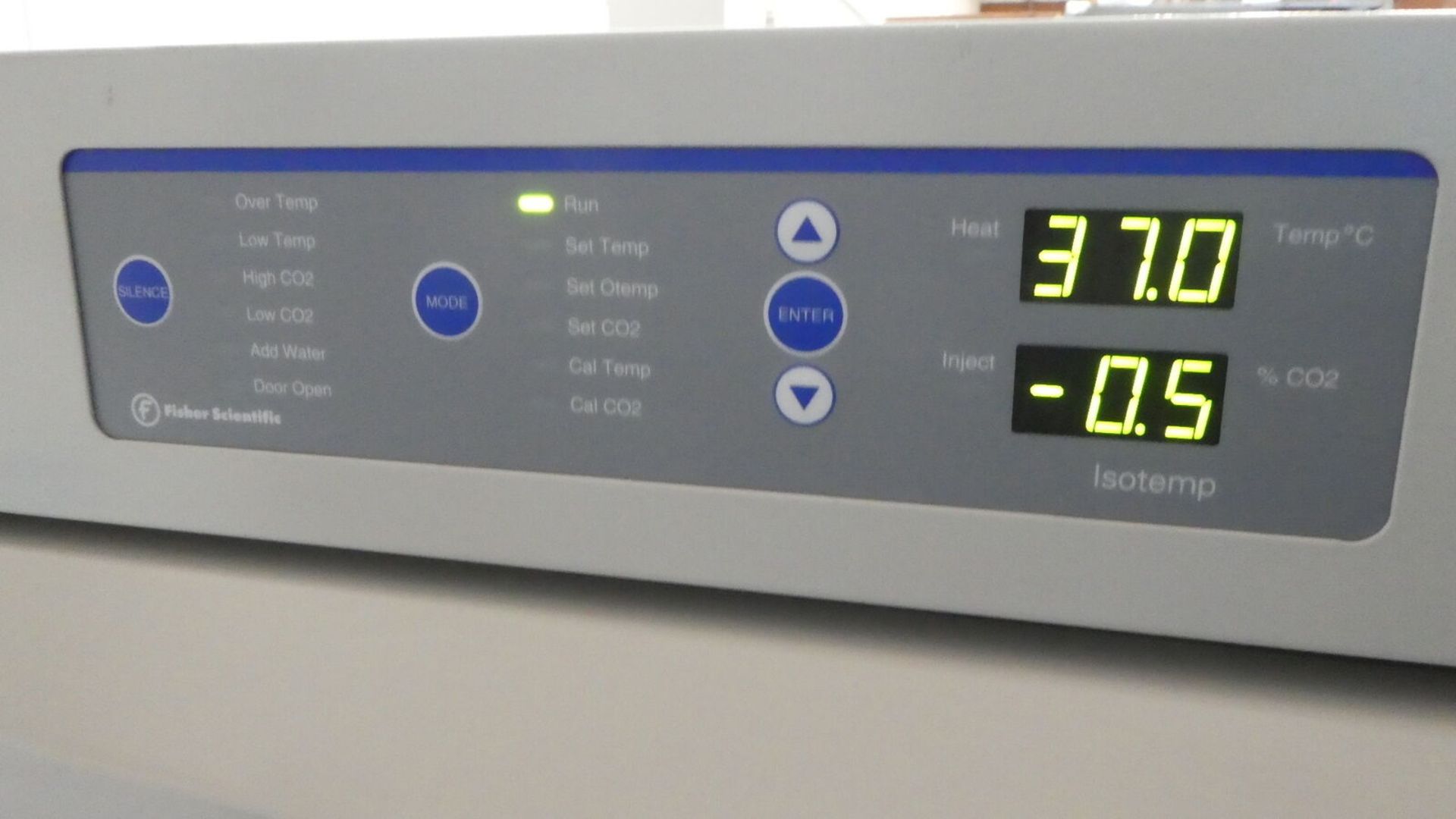 Fisher Scientific Isotemp Model 3532 Lab Incubator - Image 2 of 8