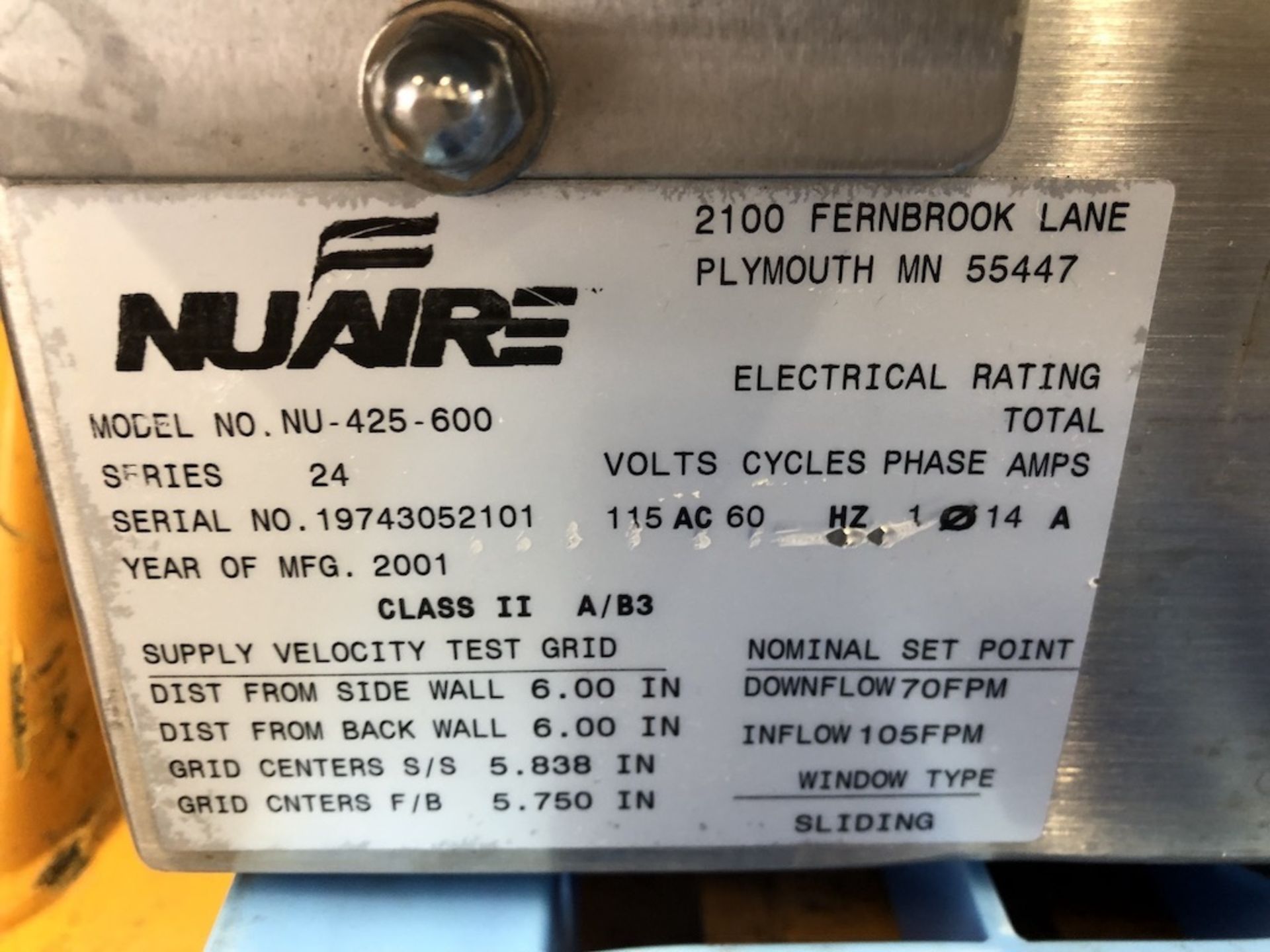 NUAIRE NU-425-600 LAMINAR FLOW BIOLOGICAL SAFETY CABINET 4FT SERIES 24 115AC 60HZ PHASE 1 14A - Image 7 of 7