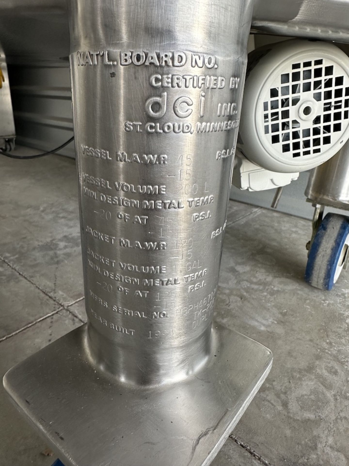 DCI 200 Liter Portable Stainless Steel Processing Tank with Allen-Bradley Controller - Image 10 of 10