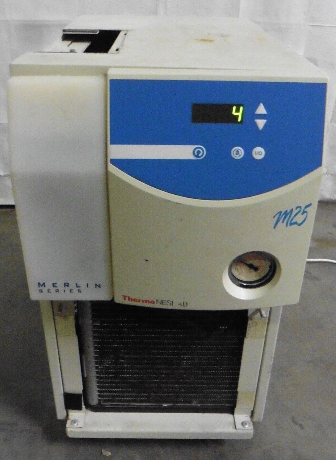 Thermo Neslab Merlin Series M25 Recirculating Chiller - Image 10 of 11