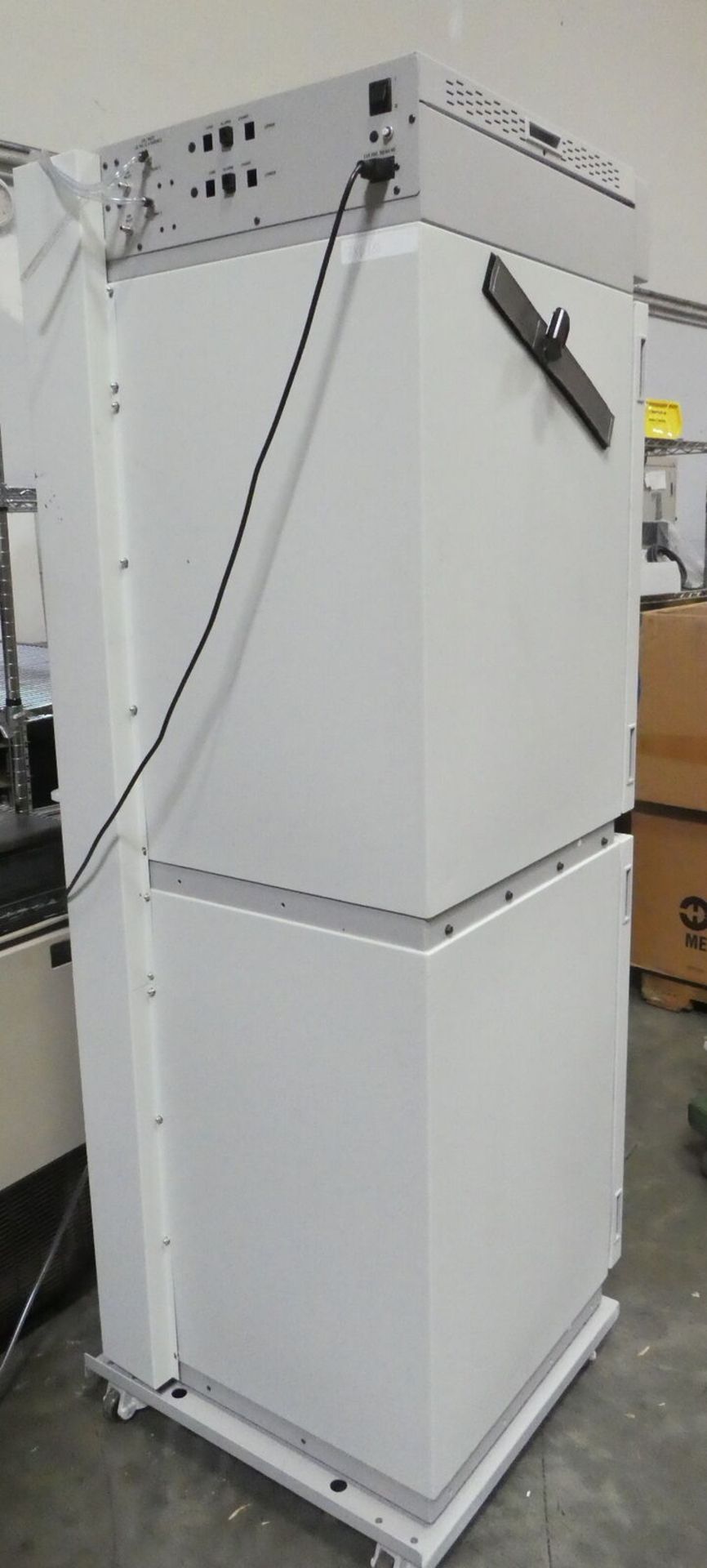 Nuaire Double Stack NU-8700 Water Jacketed CO2 Incubators - Image 8 of 11