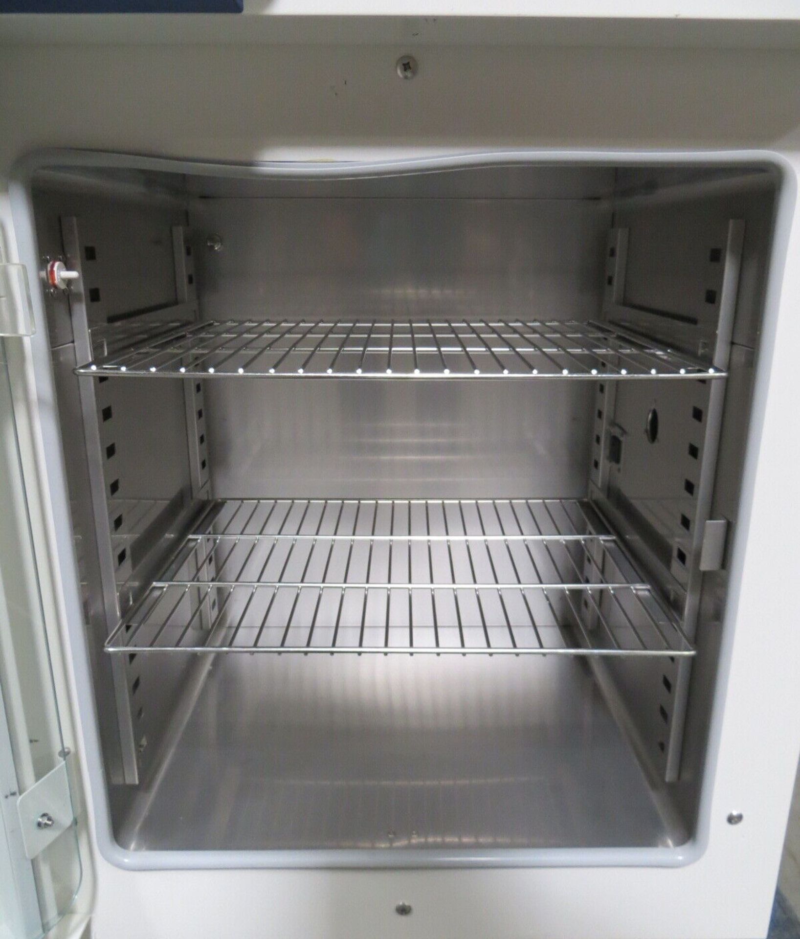 VWR 414005-132 Gravity Convection General Incubator - Image 4 of 9