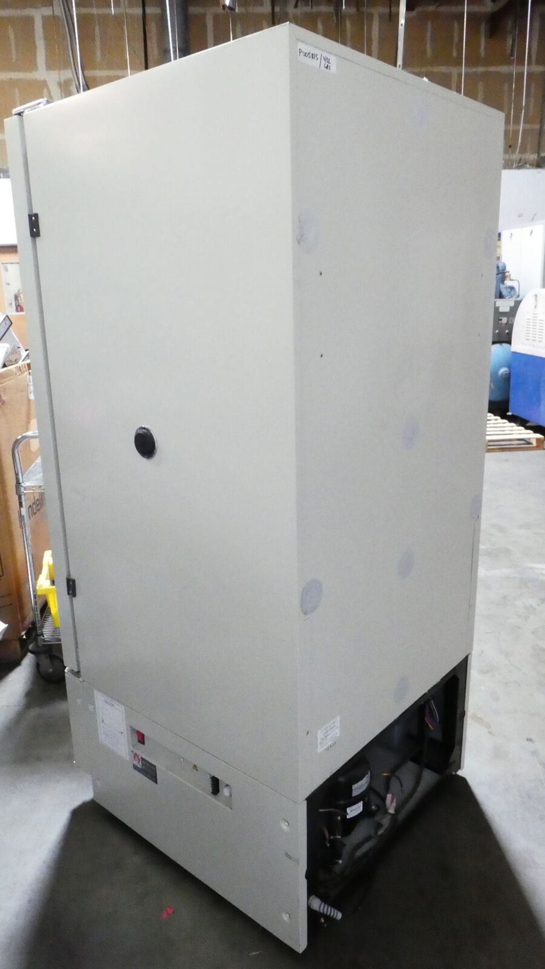 Sanyo MIR-554 Cooled Incubator 220V - Image 9 of 11