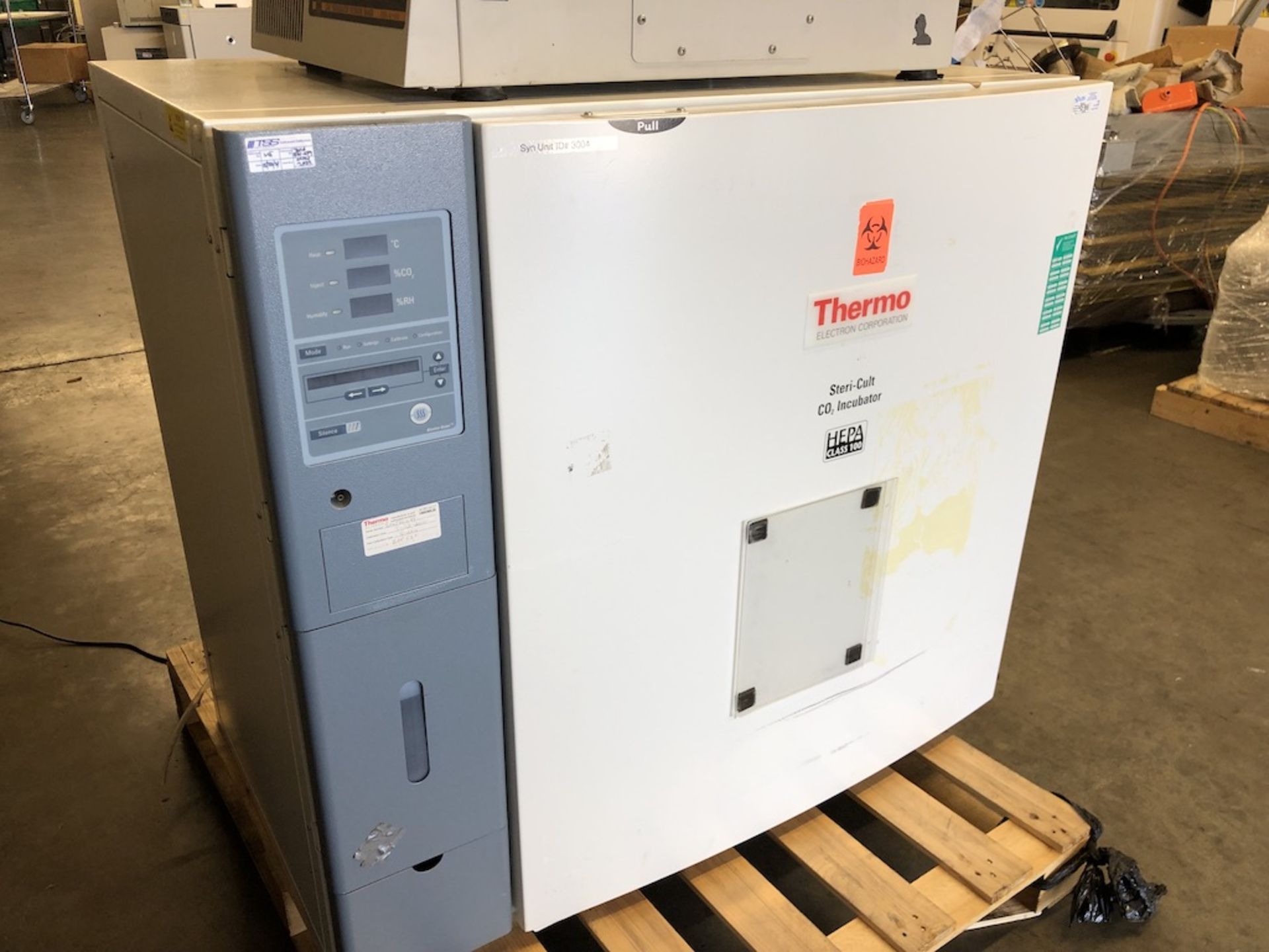 THERMO FISHER SCIENTIFIC 3310 STERI-CULT CO2 INCUBATOR 115V, 50/60HZ, 11.5A, 1PH 306561-649 - Image 8 of 11