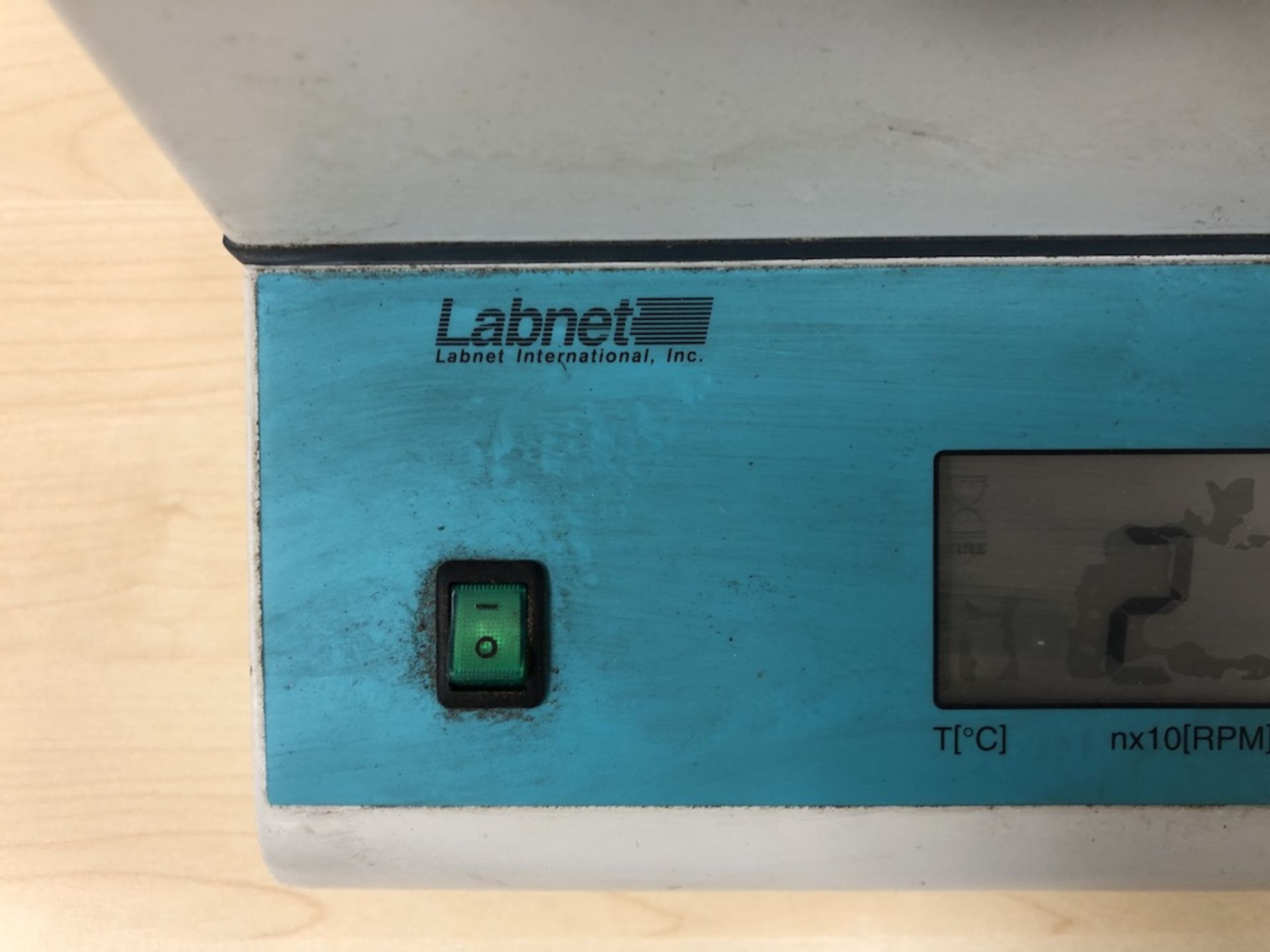 LABNET VORTEMP 56 INCUBATOR SHAKER 115V, 60HZ, 4.8A - Image 2 of 11