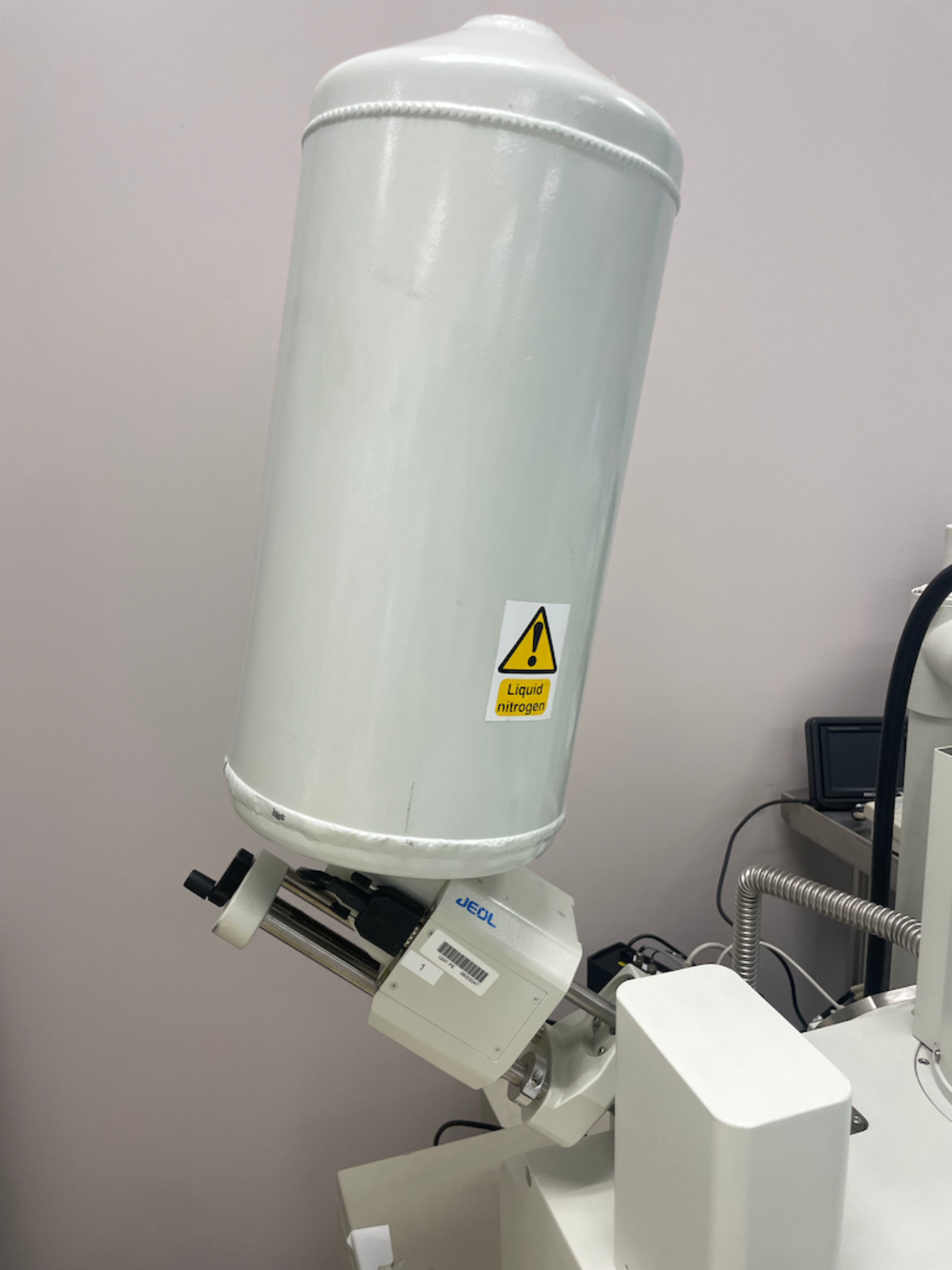 JEOL JSM-6490LA ANALYTICAL SCANNING ELECTRON MICROSCOPE - Image 6 of 14