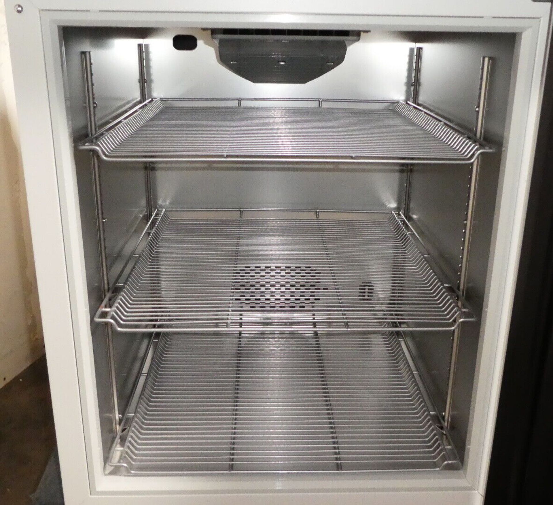 Thermo Scientific Undercounter Lab Refrigerator TSC Series TSG505SA. Thermometer not included. - Image 2 of 9