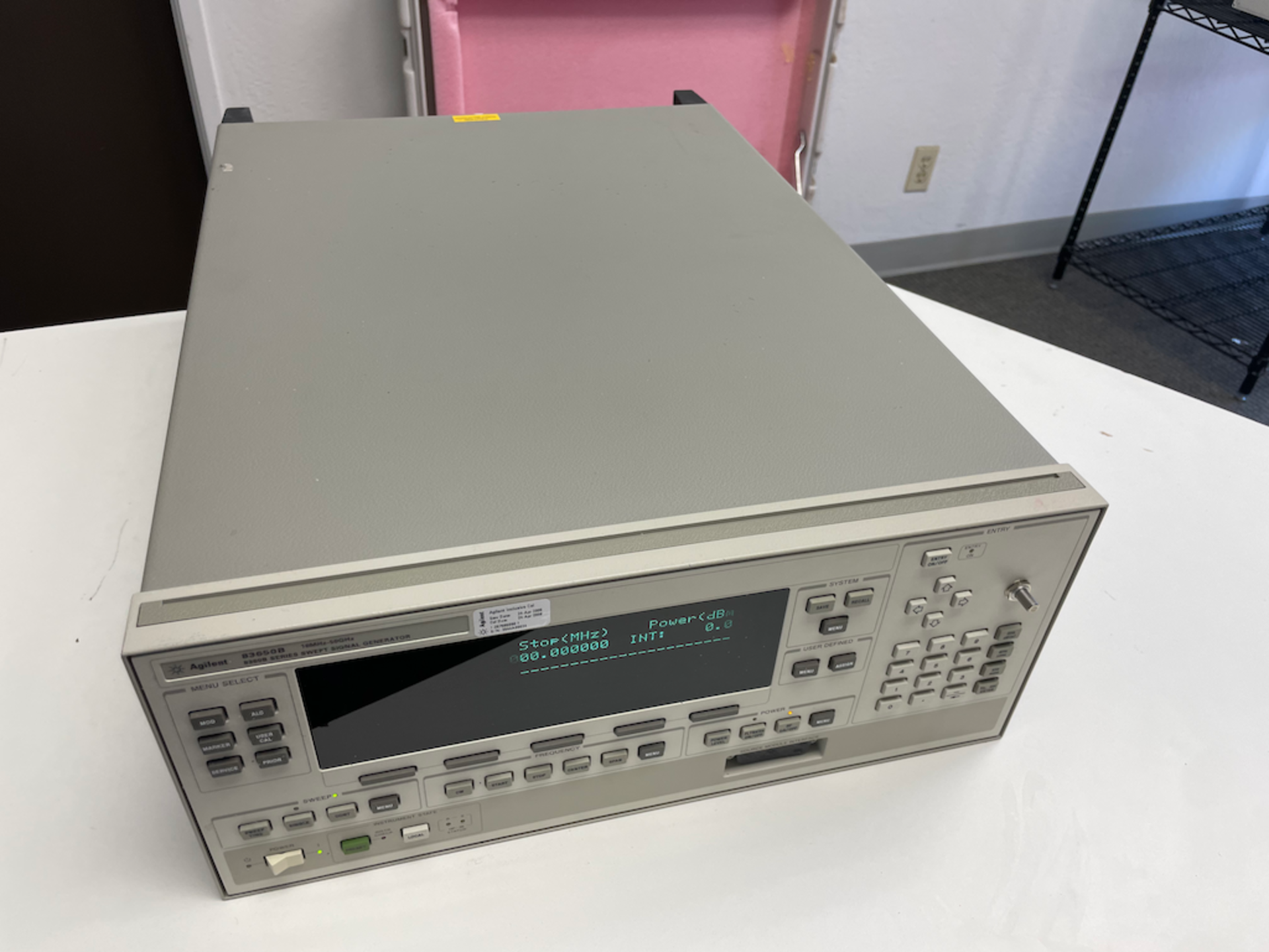 Agilent 83650B 10MHz - 50GHz 8360B Series Swept Signal Generator OPT 001 004 008 - Image 7 of 9