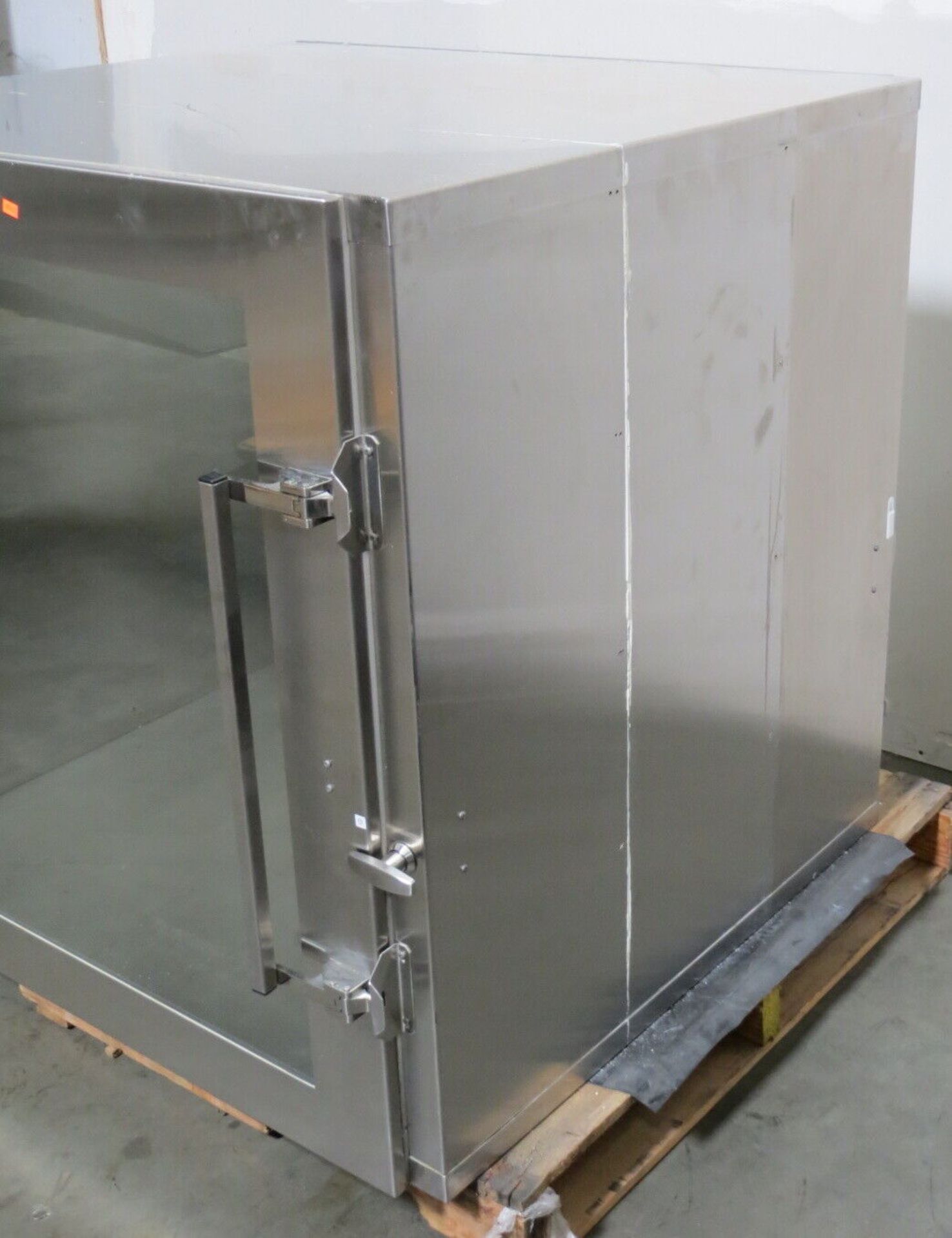 Clean Air Products Pass Through Chamber 36" x 36" x 36" Inner Chamber - Gilroy - Image 2 of 9