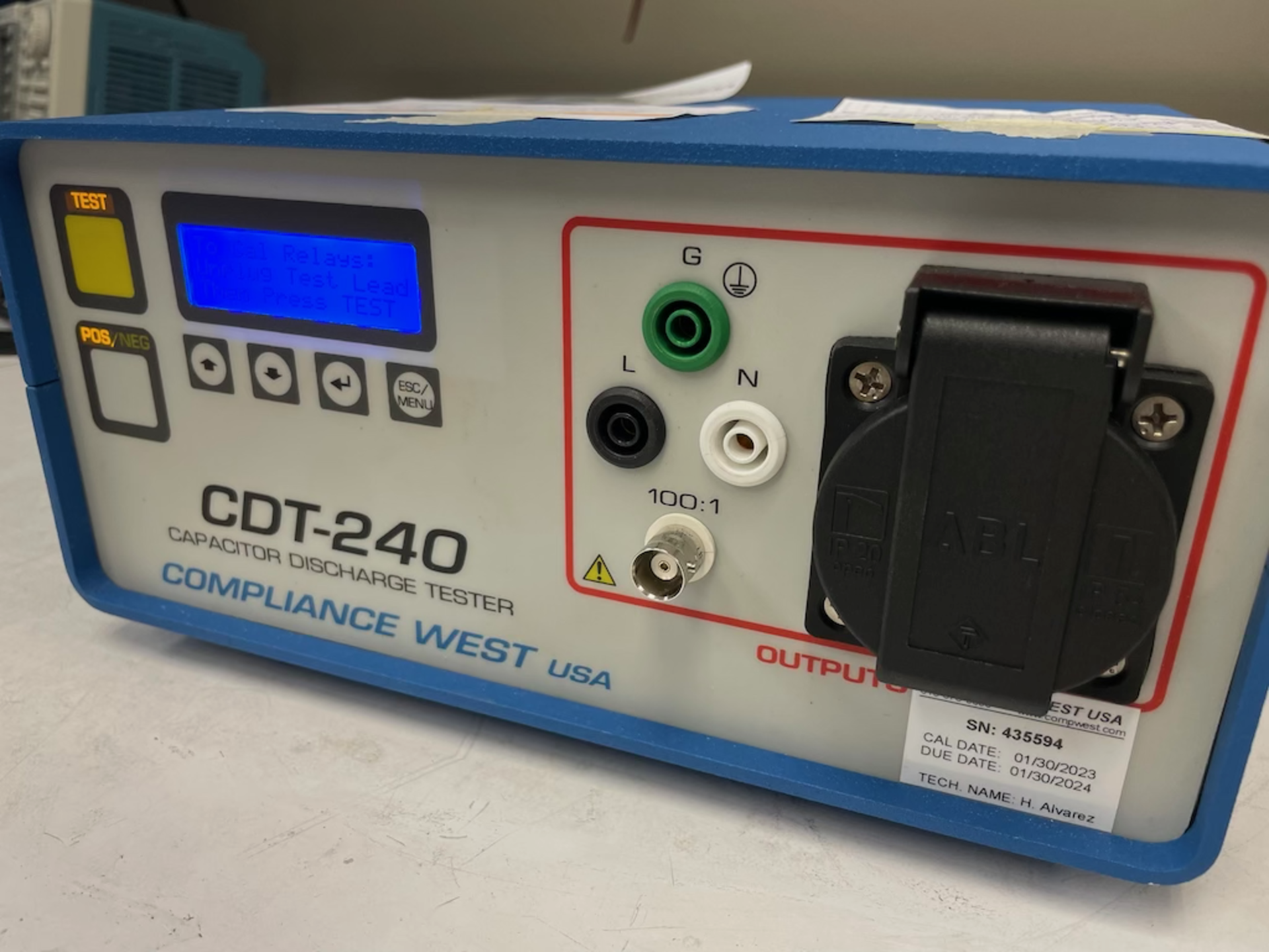Compliance West CDT-240 Capacitor Discharge Tester SN/ 435594 - Located in Santa Clara, CA - Image 3 of 5