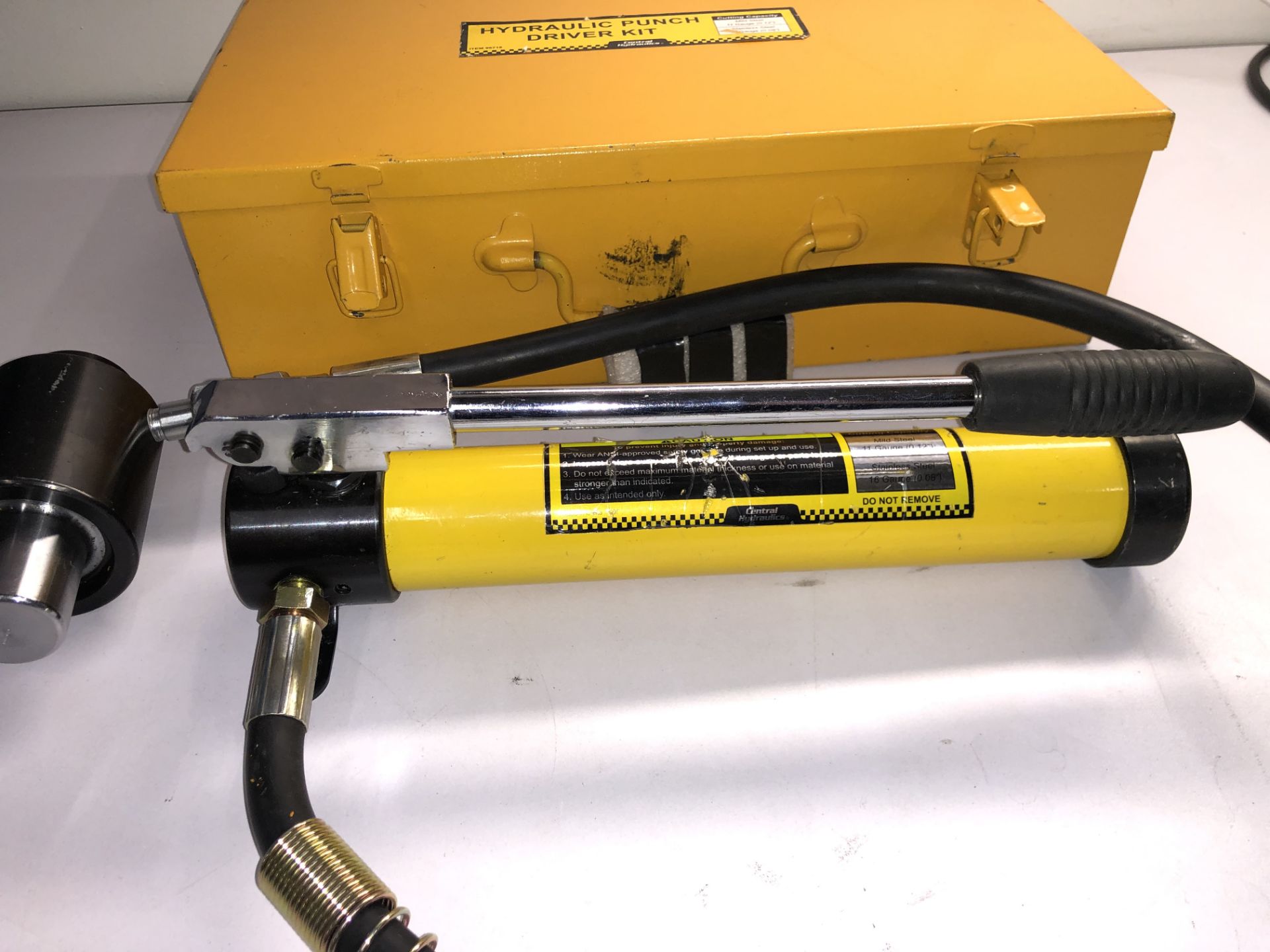 CENTRAL HYDRAULICS HYDRAULIC PUNCH DRIVER KIT ( CUTTING CAPACITY MILD STEEL 11 GAUGE ( 0.12"") - Image 4 of 11