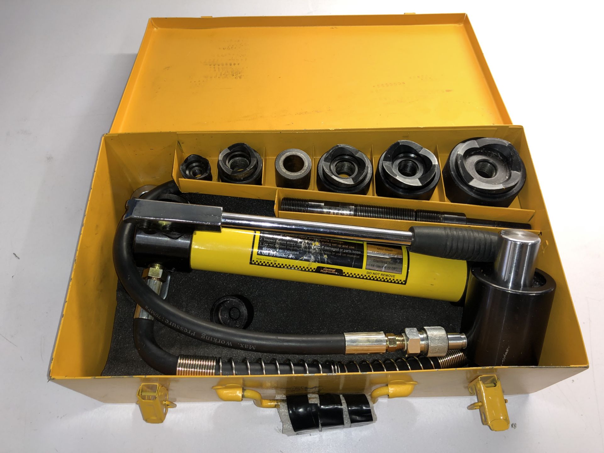 CENTRAL HYDRAULICS HYDRAULIC PUNCH DRIVER KIT ( CUTTING CAPACITY MILD STEEL 11 GAUGE ( 0.12"") - Image 7 of 11