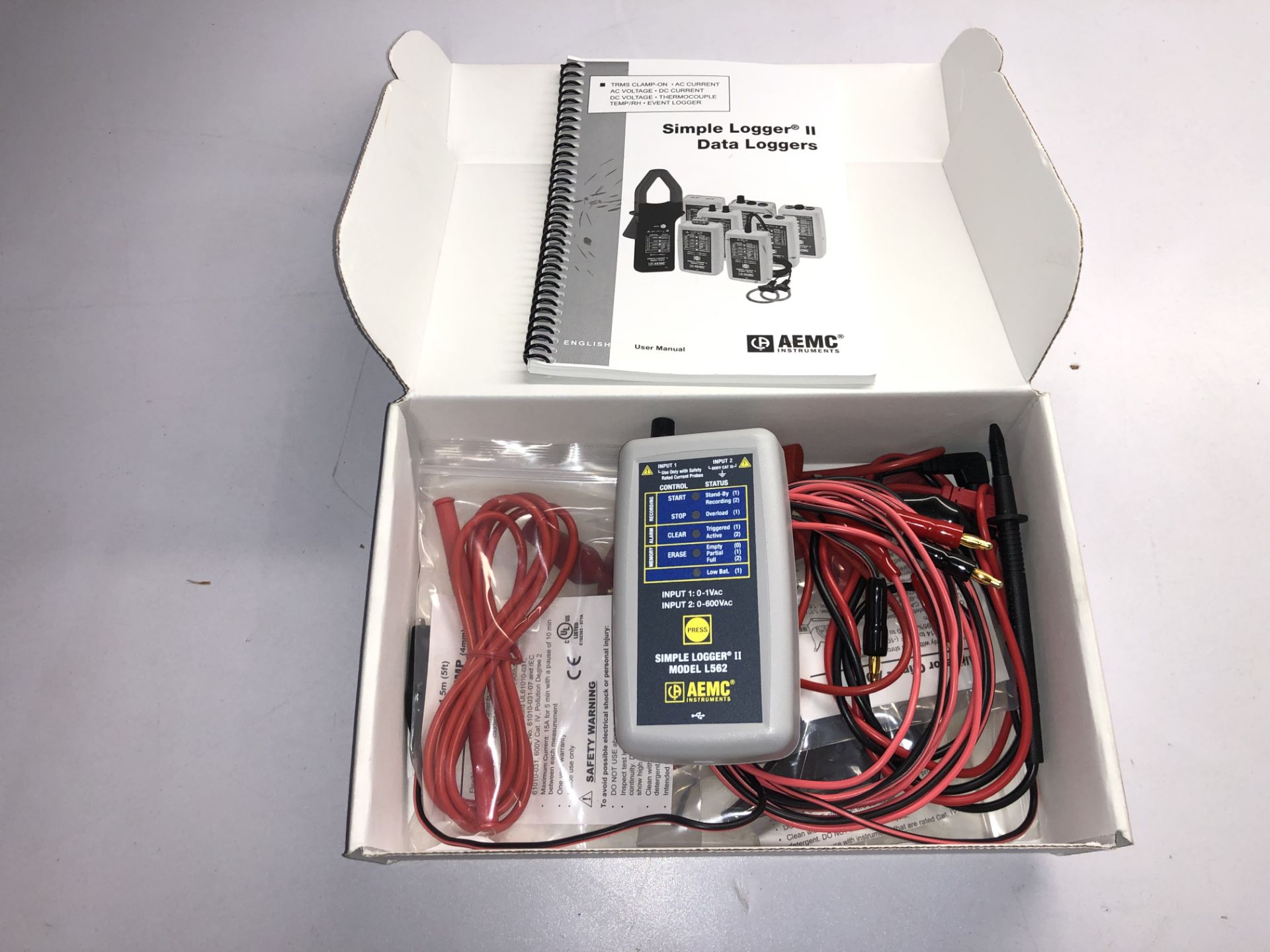 AEMC INSTRUMENTS 2 CHANNEL VOLT/AMP DATA LOGGER SIMPLE LOGGER 2 MODEL: L562 ADDRESS: 1218